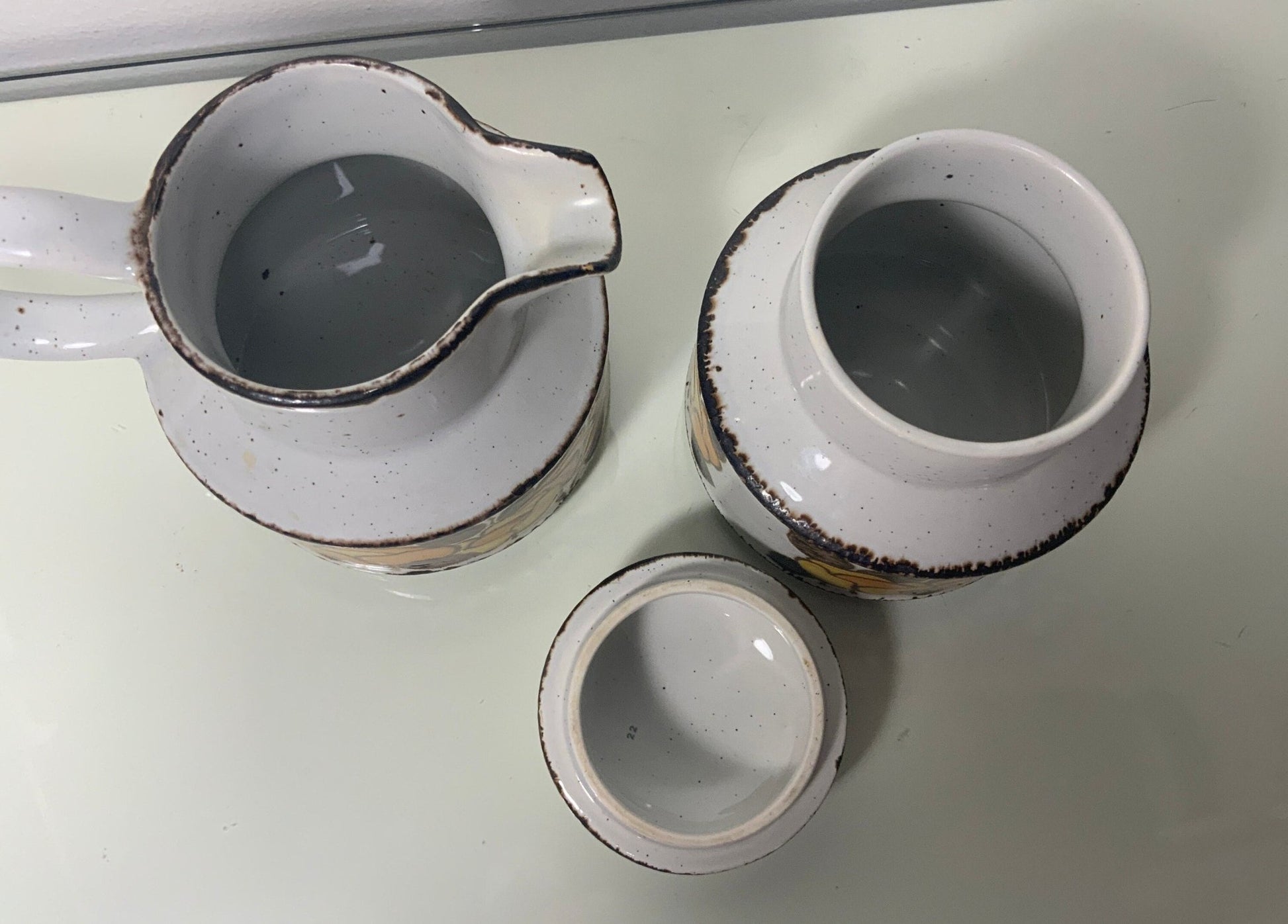 Stonehenge Midwinter Summer Sugar Bowl and Creamer Set