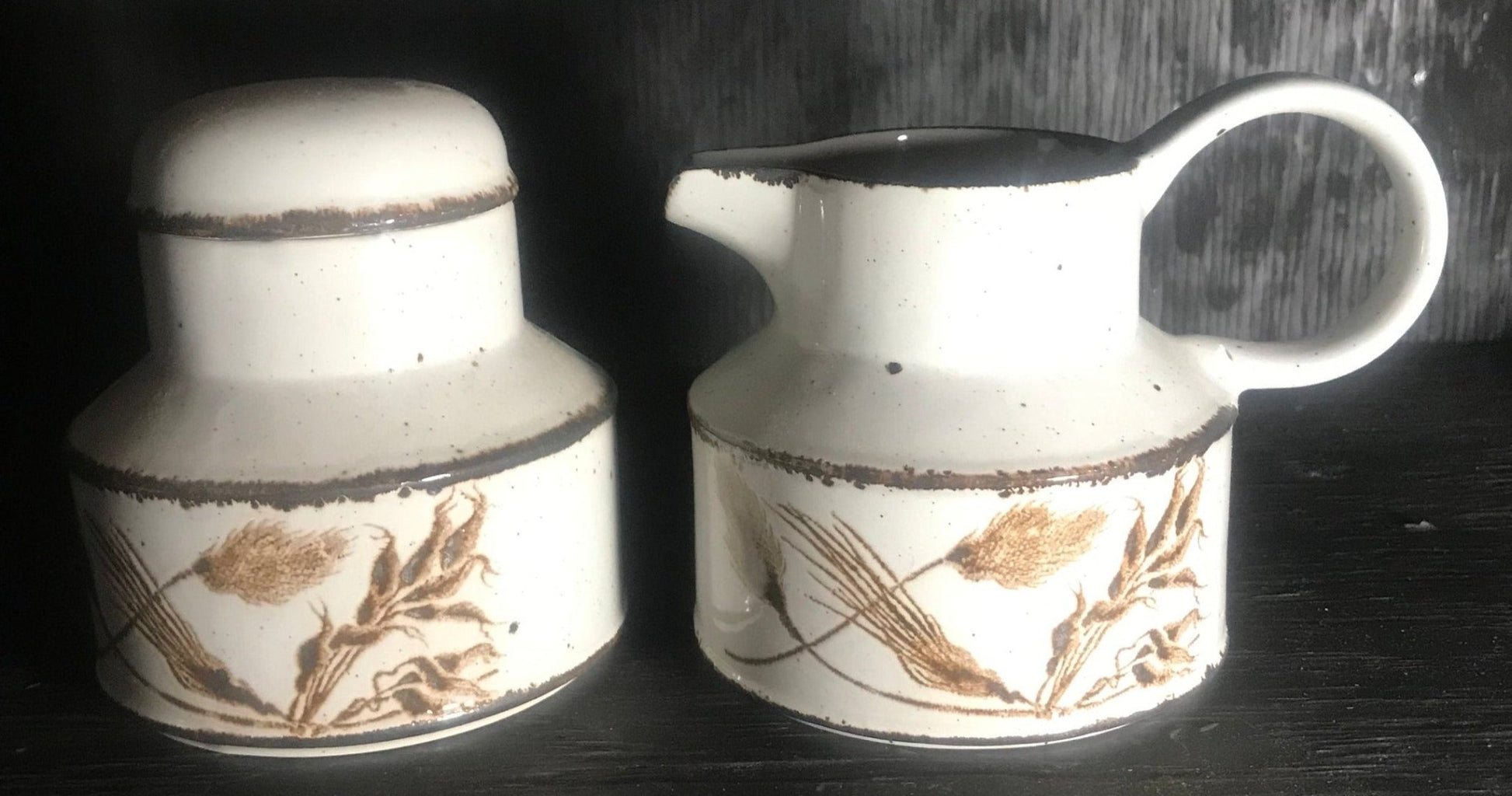 Stonehenge Midwinter Wild Oats Creamer and Sugar Bowl