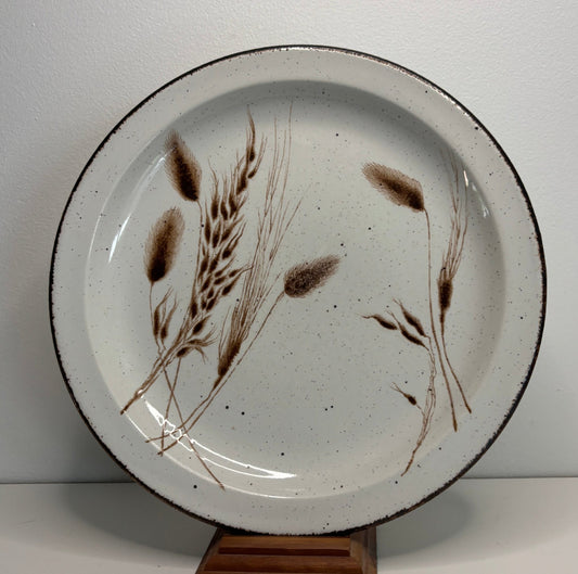 Stonehenge Midwinter Wild Oats Dinner Plates
