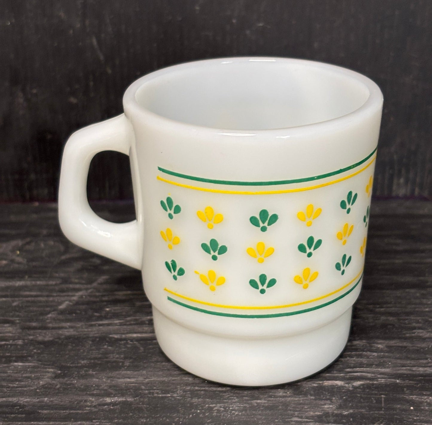 Termocrisa Vintage Milk Glasses