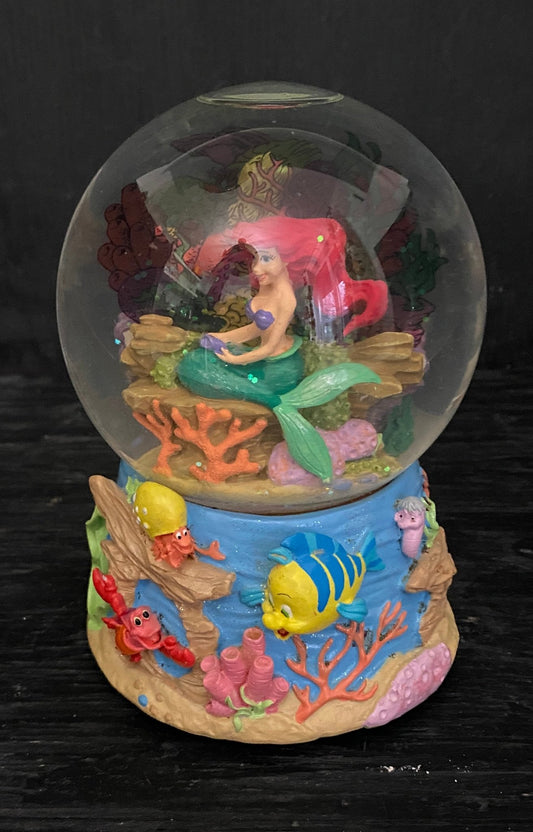 The Little Mermaid Ariel Ursula Musical Snow Globe