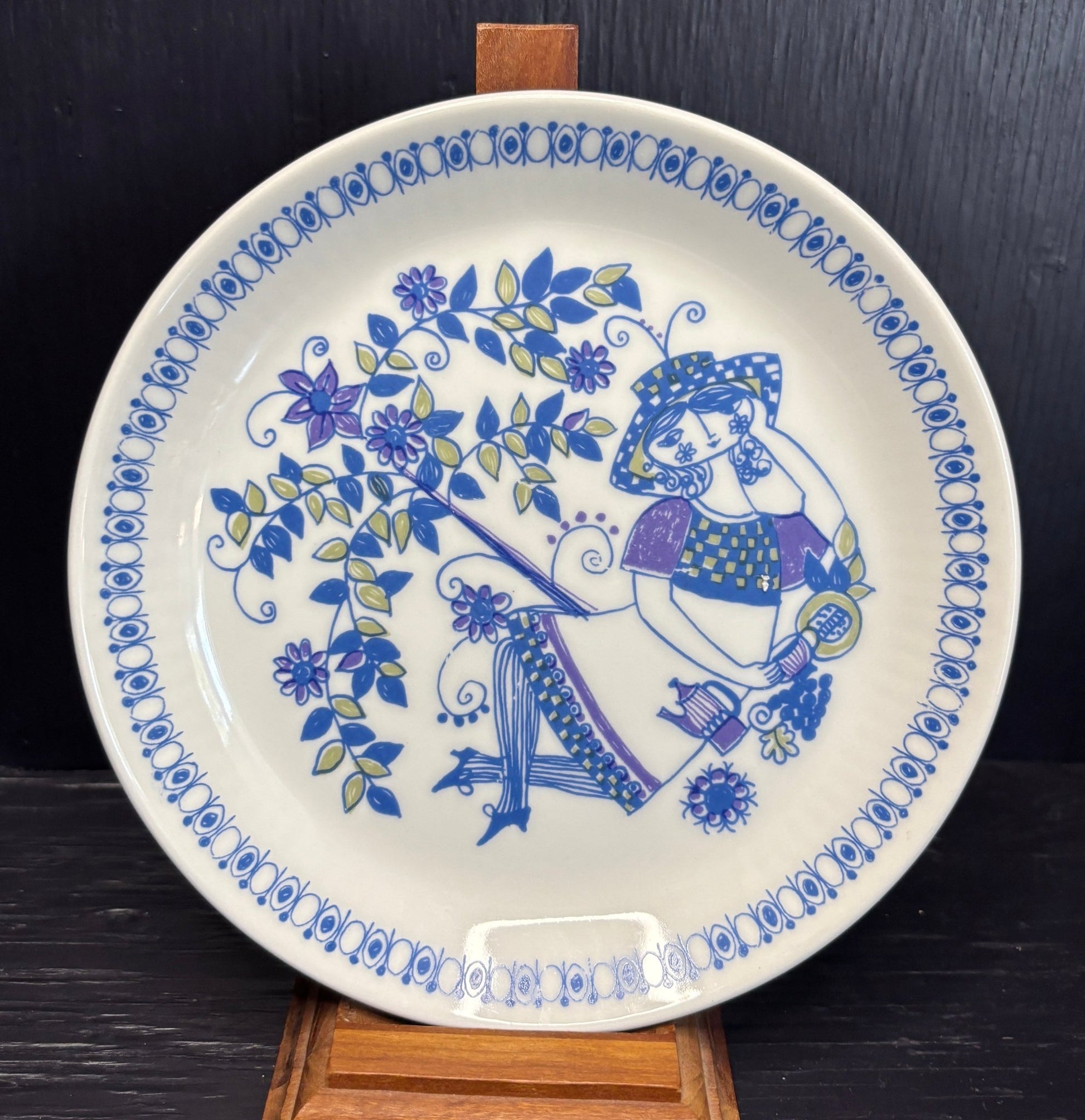 Turi Design Lotte Bread Plate