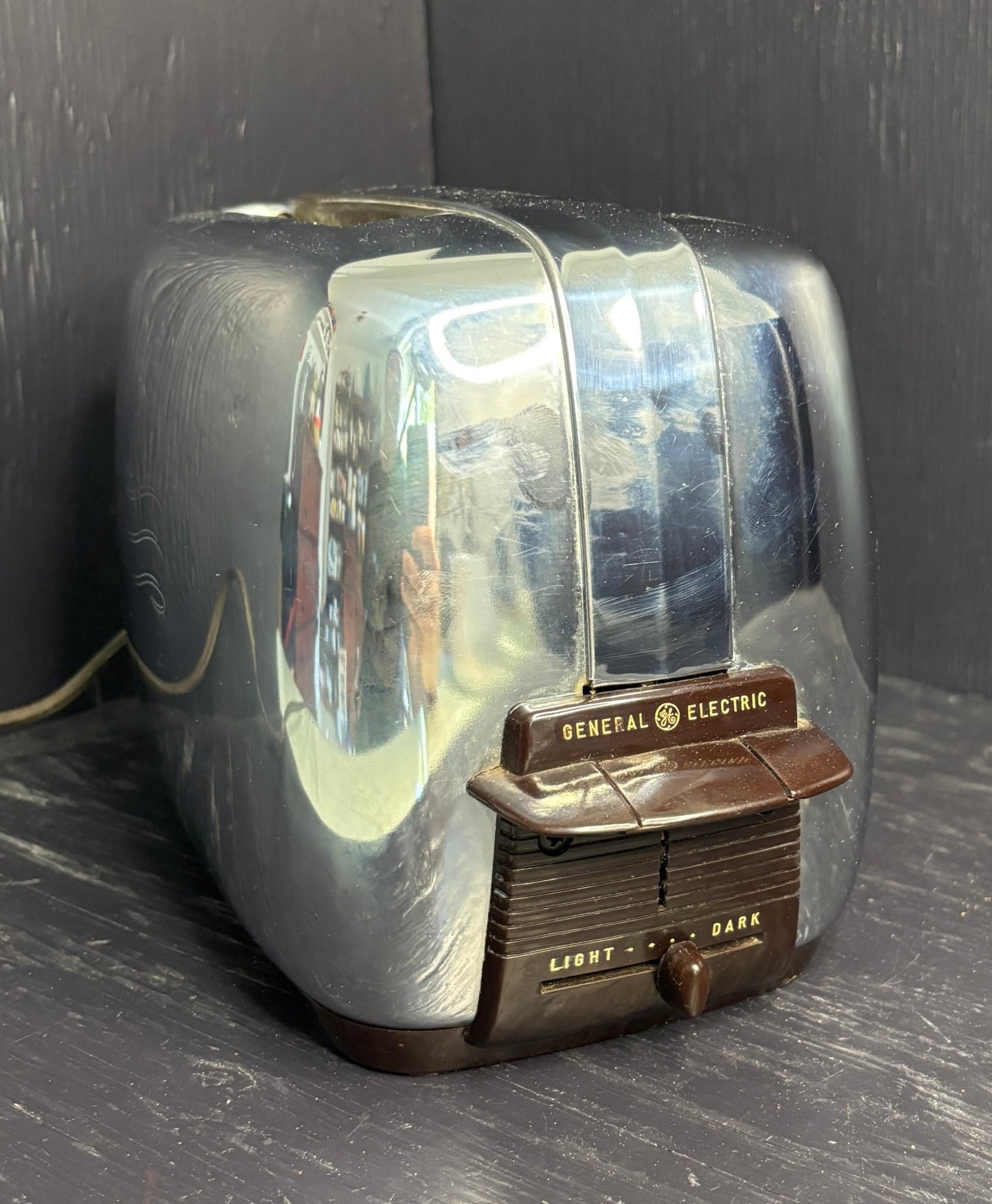 Vintage General Electric Canada Toaster