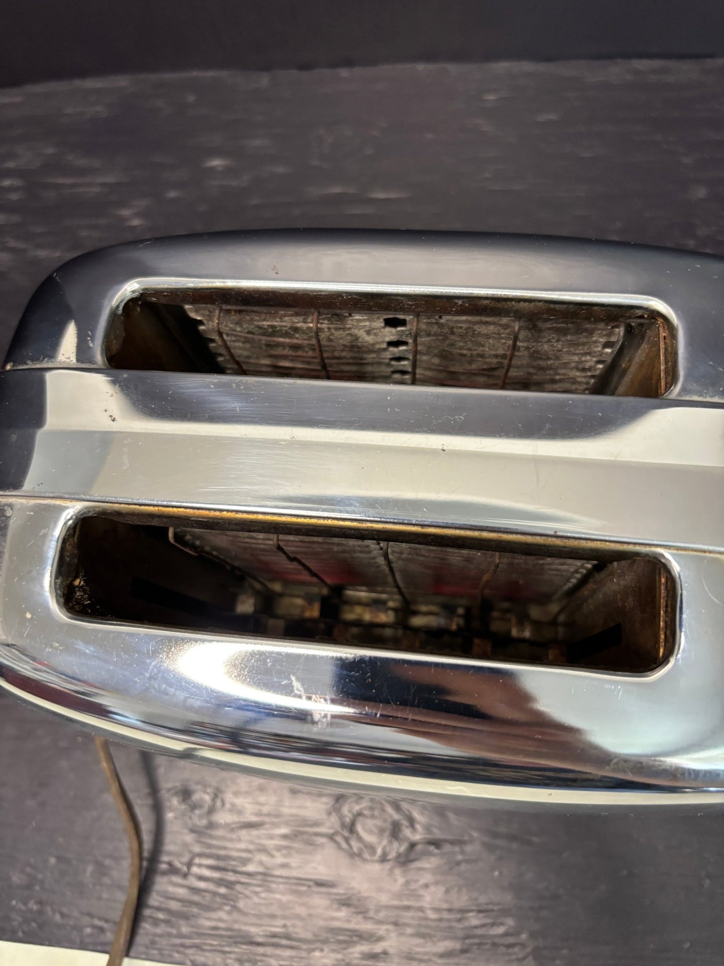 Vintage General Electric Canada Silver Metal Toaster