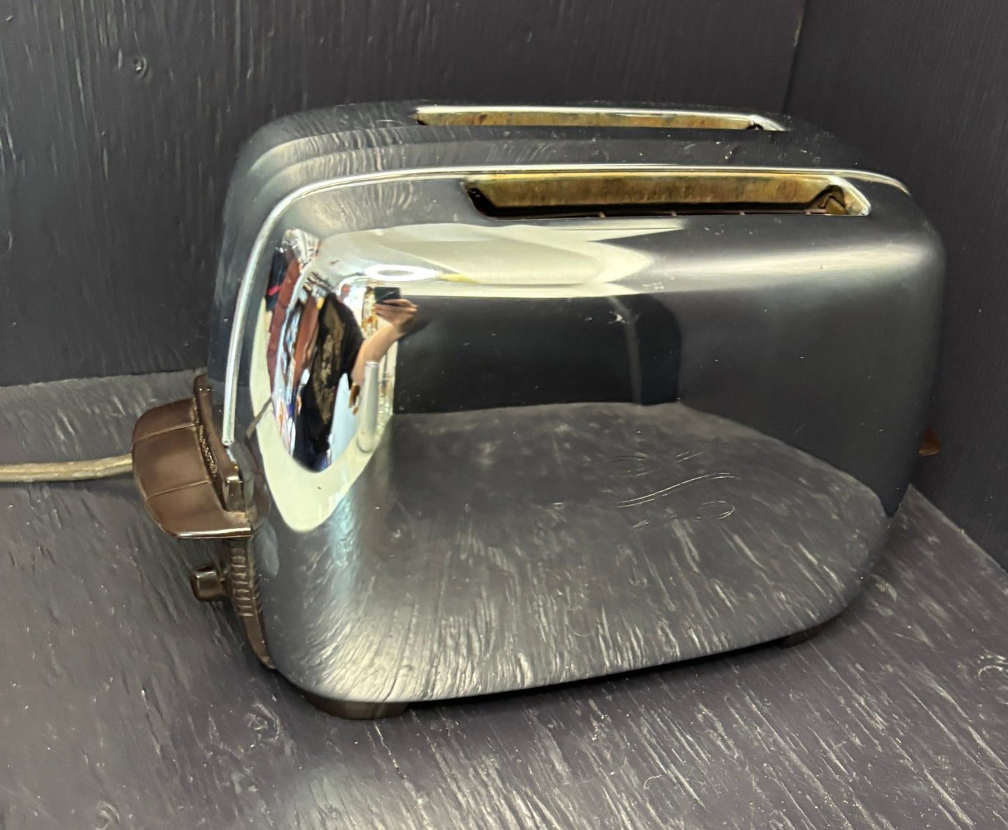 General Electric Canada Silver Metal Toaster