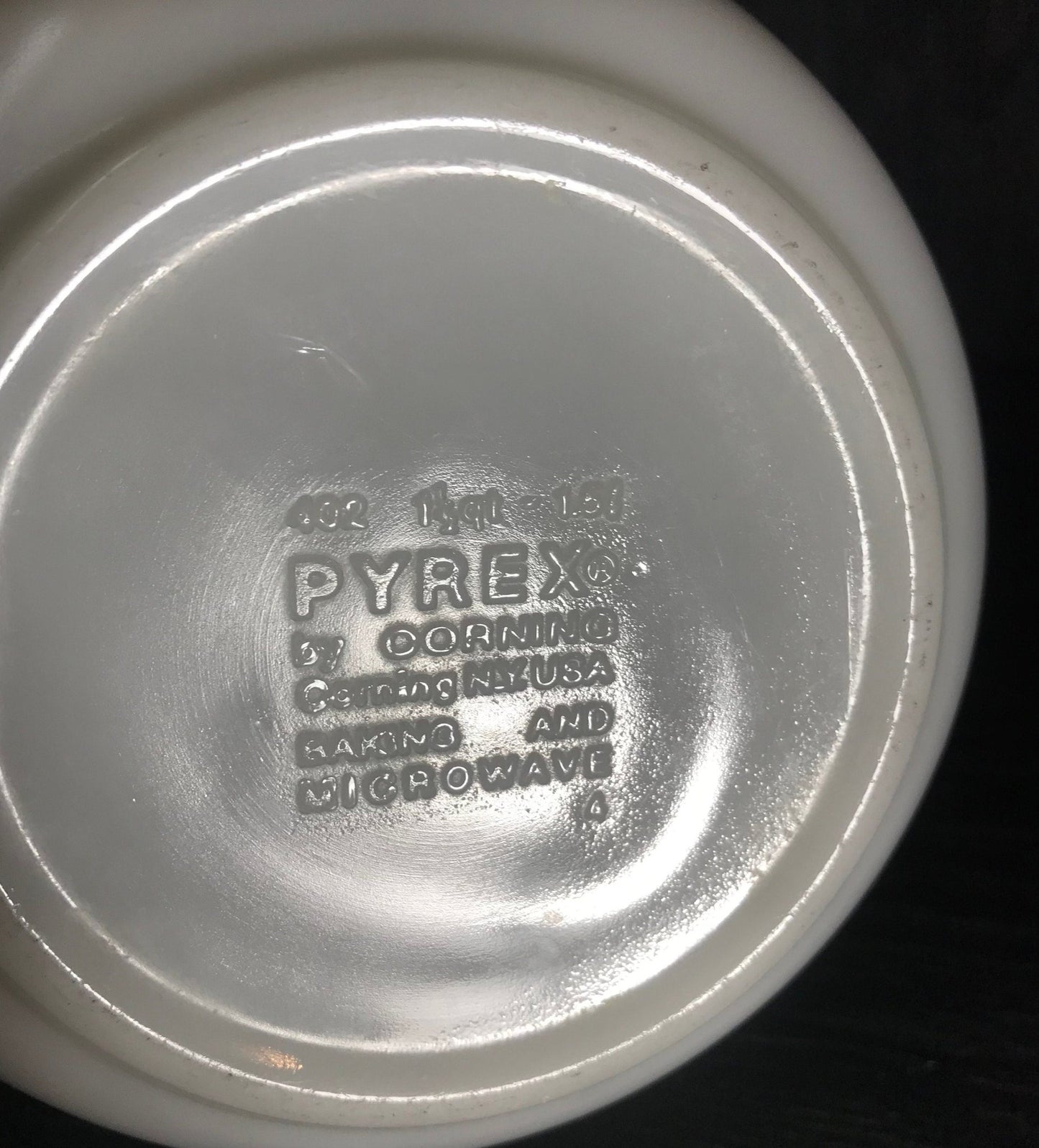 Vintage Pyrex Spring Blossom Crazy Daisy 1.5 Quart Mixing Bowl