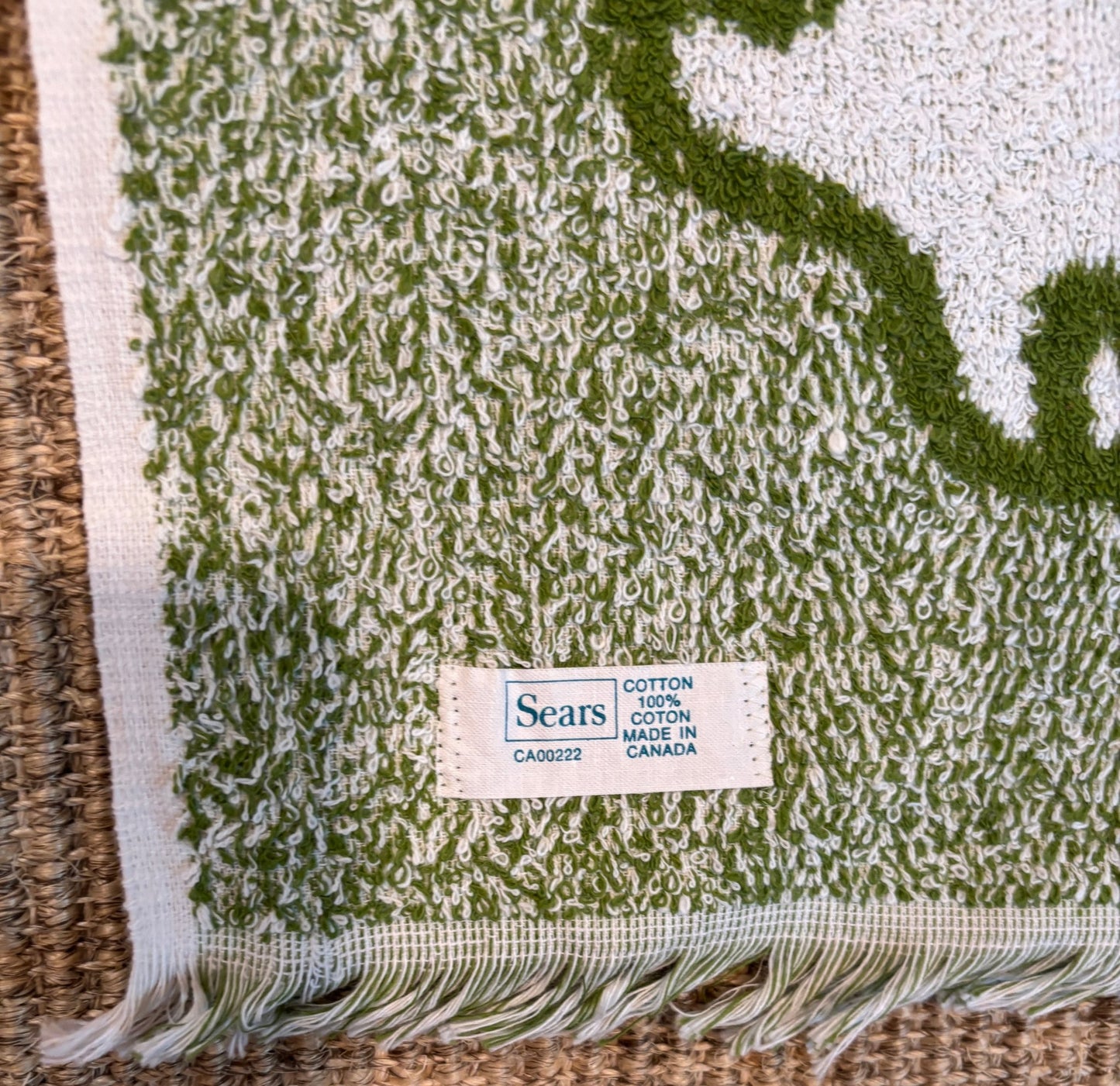 Vintage Sears Canada Green Floral Bath Towels
