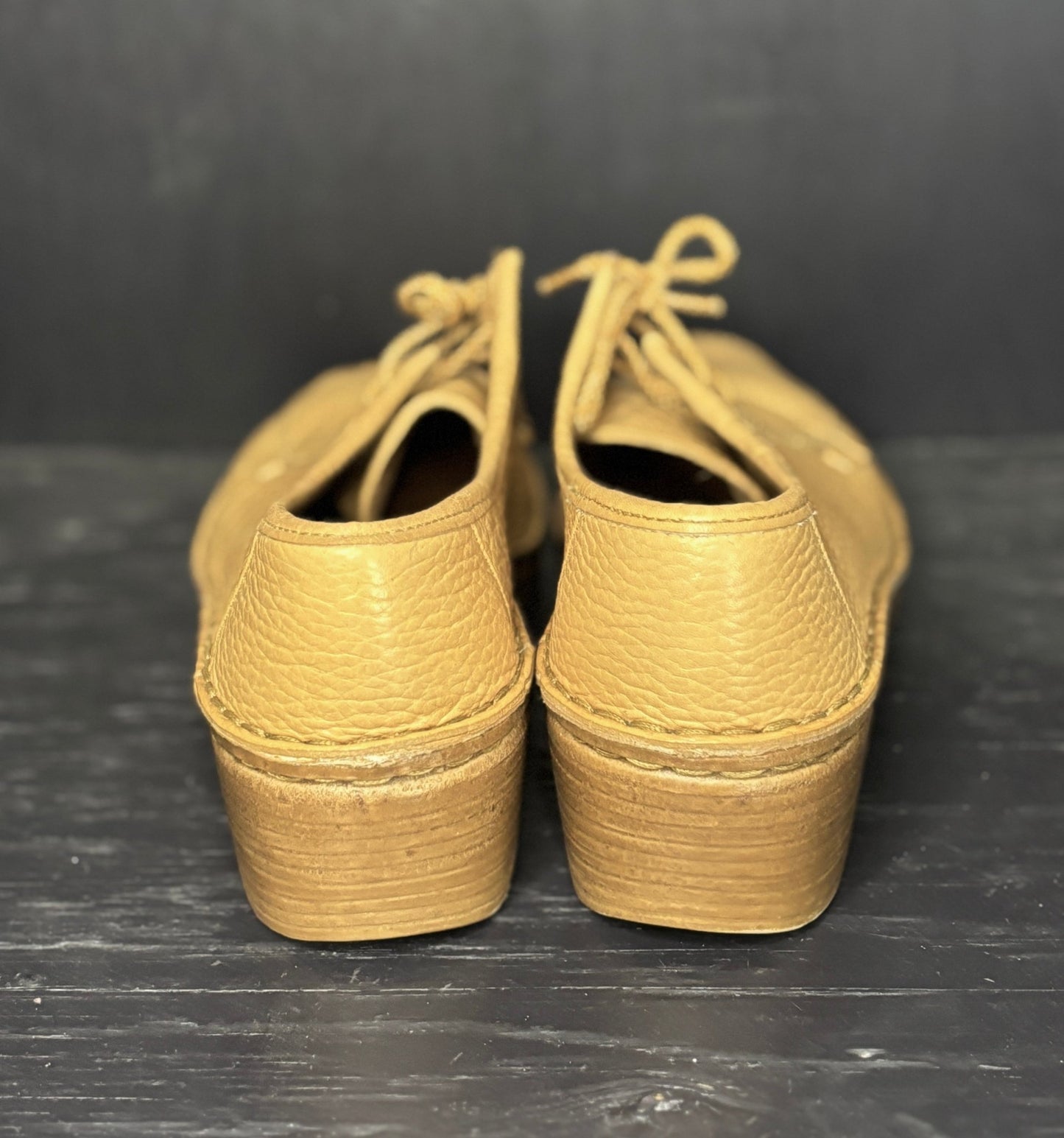 Vintage Wallabee Liz Tan Leather Women’s Shoes Medium