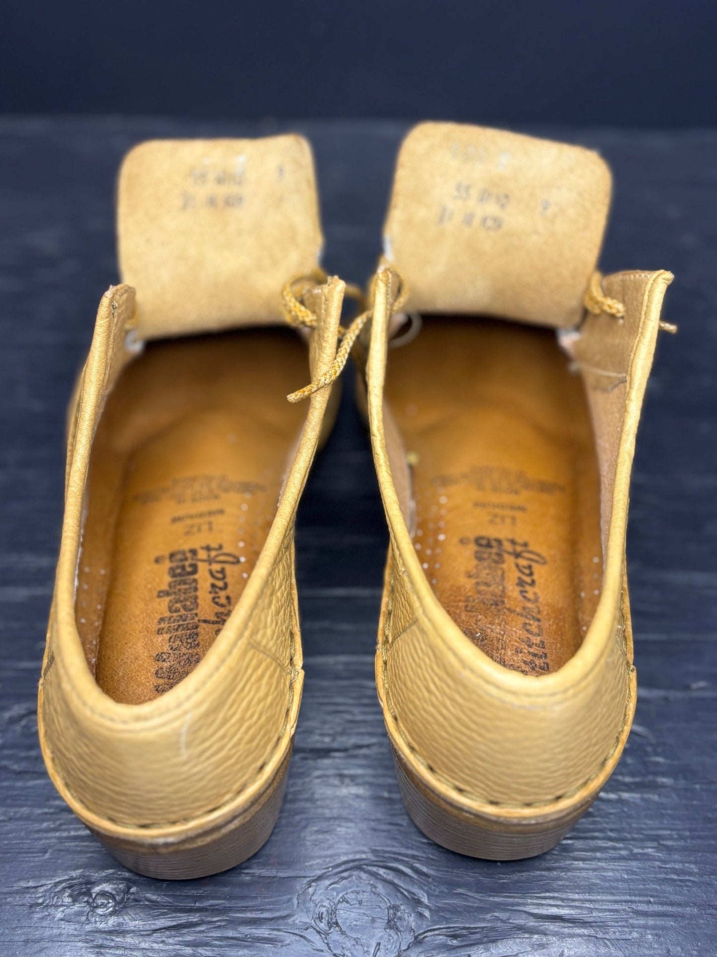 Vintage Wallabee Liz Tan Leather Women’s Shoes Medium