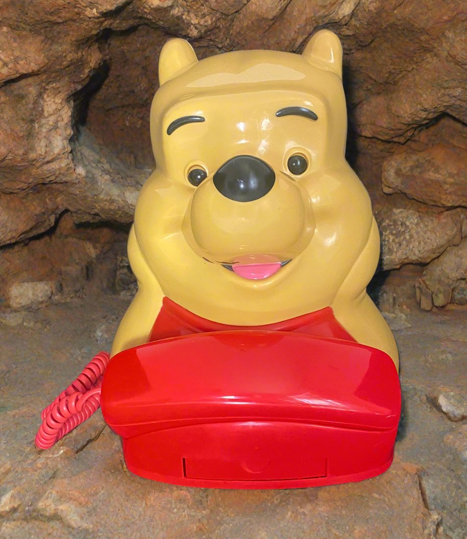 Vintage Winnie the Pooh Telephone