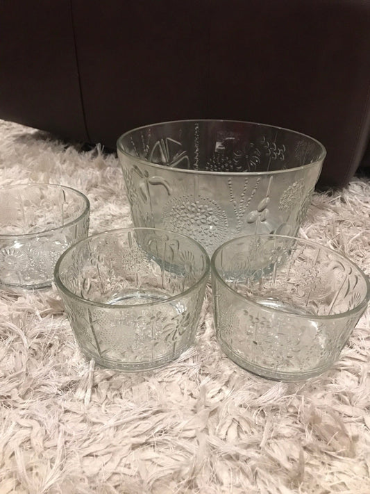 1960s Oiva Toikka for Nuutajarvi Notsjo, Iittala Flora Glass Serving Bowl