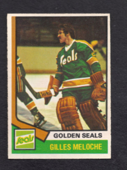 1974 - 1975 O - Pee - Chee Gilles Meloche California Golden Seals Hockey Card