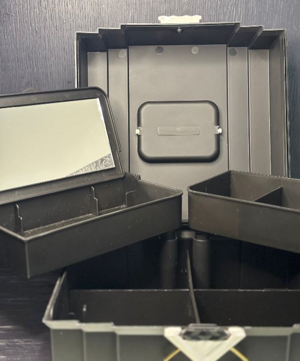 Sassaby Combination Makeup and Jewelry Travel Case