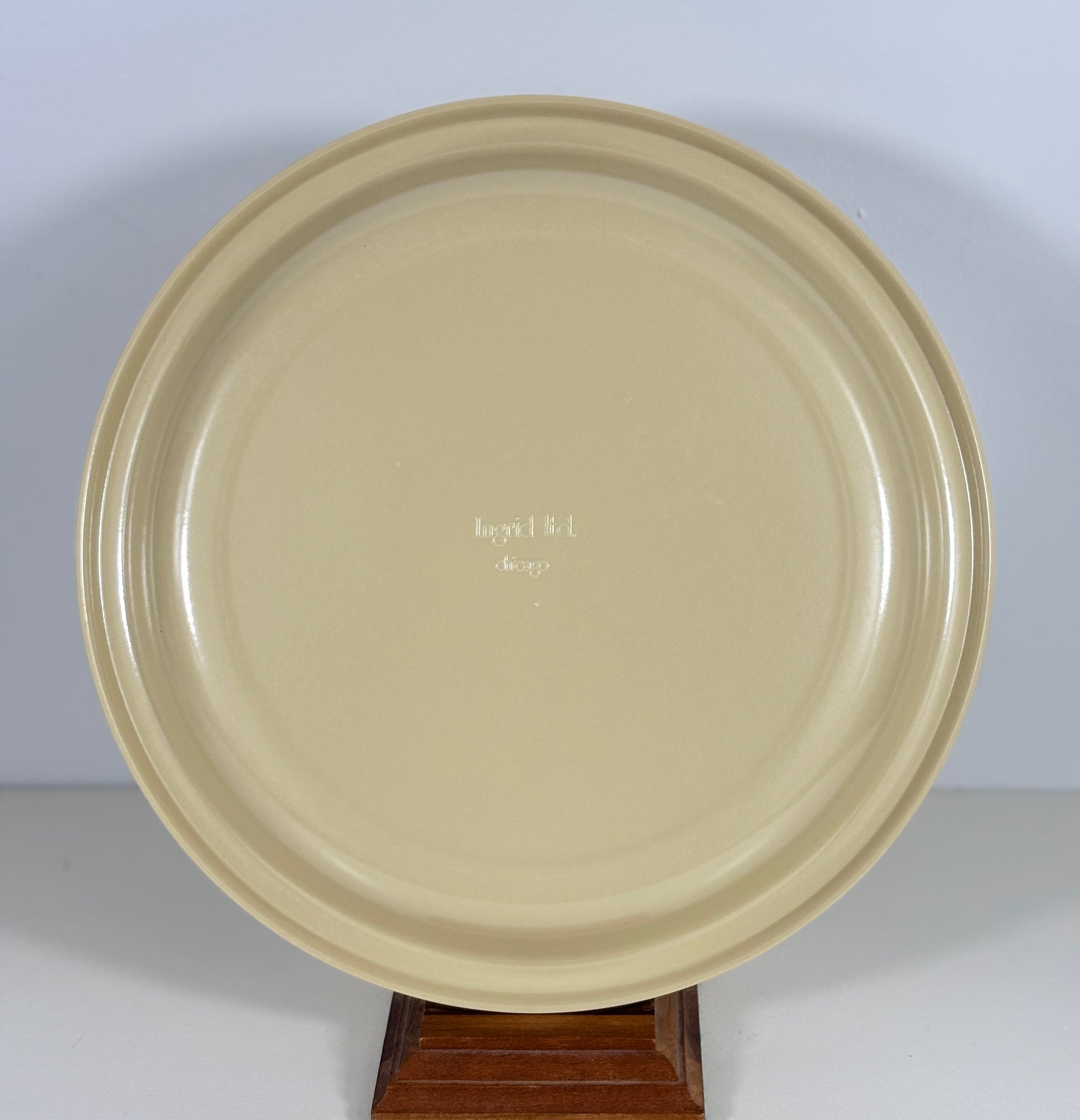 Ingrid Chicago Vintage Beige Melamine Dinner Plate