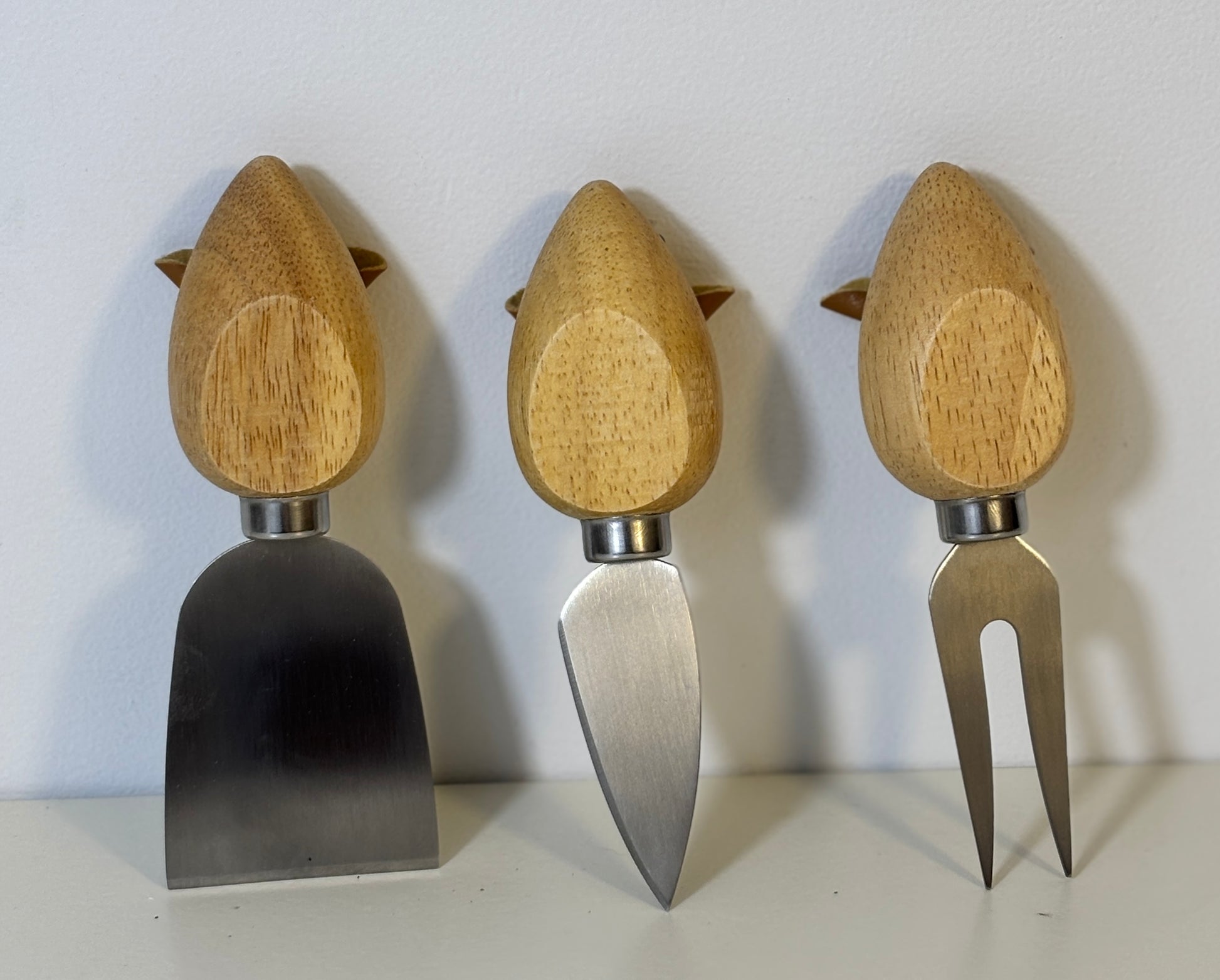 Kikkerland Mouse Cheese Knives Set