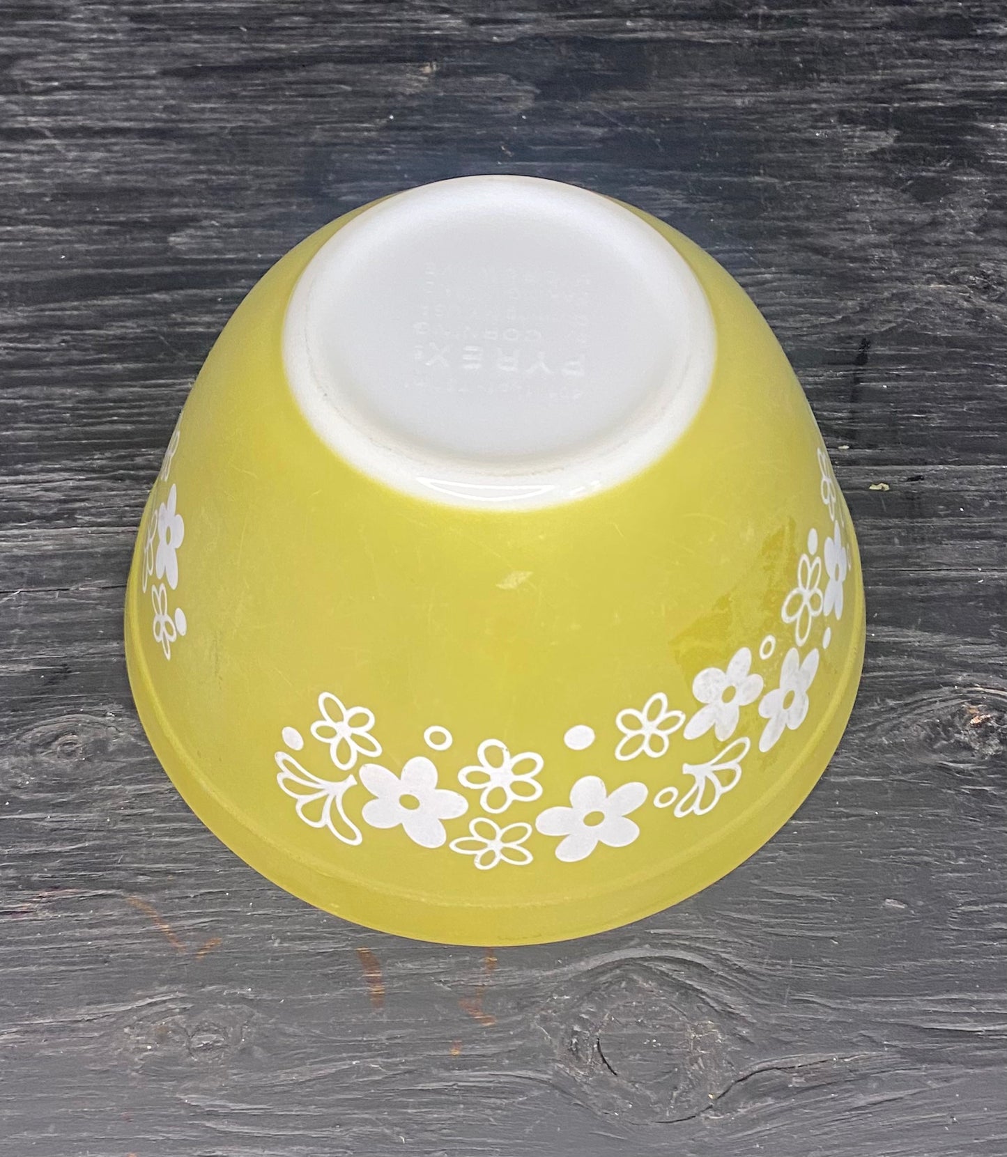 Pyrex Spring Blossom Crazy Daisy 750ml Nesting Mixing Bowl