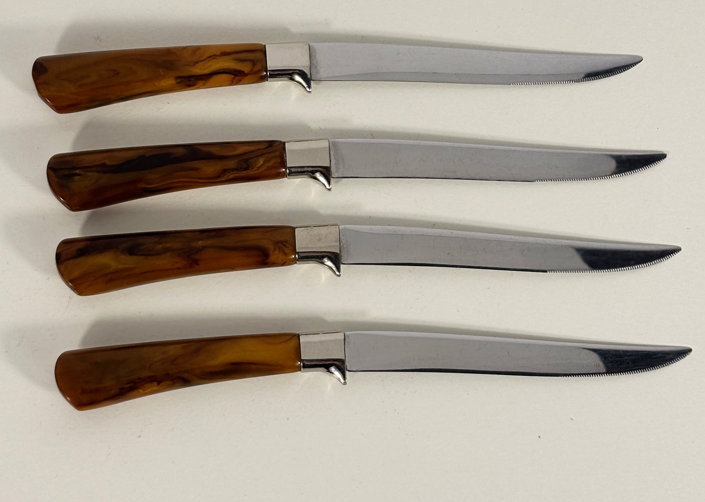 Vintage Steakmaster Deluxe Steak Knives