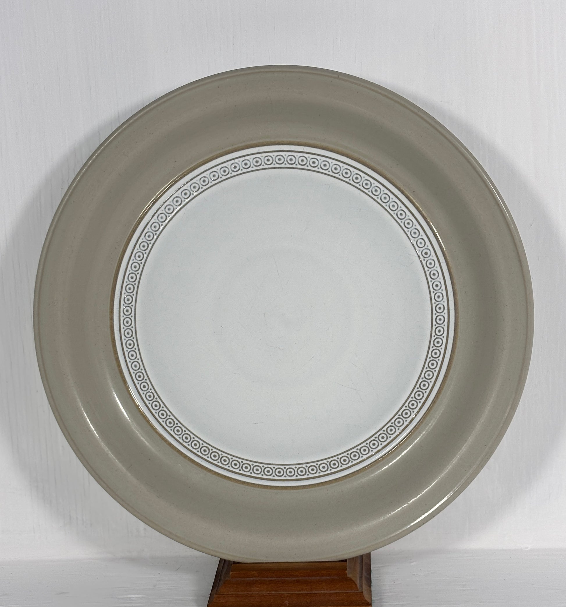 Denby Renaissance Champagne Dinner Plate