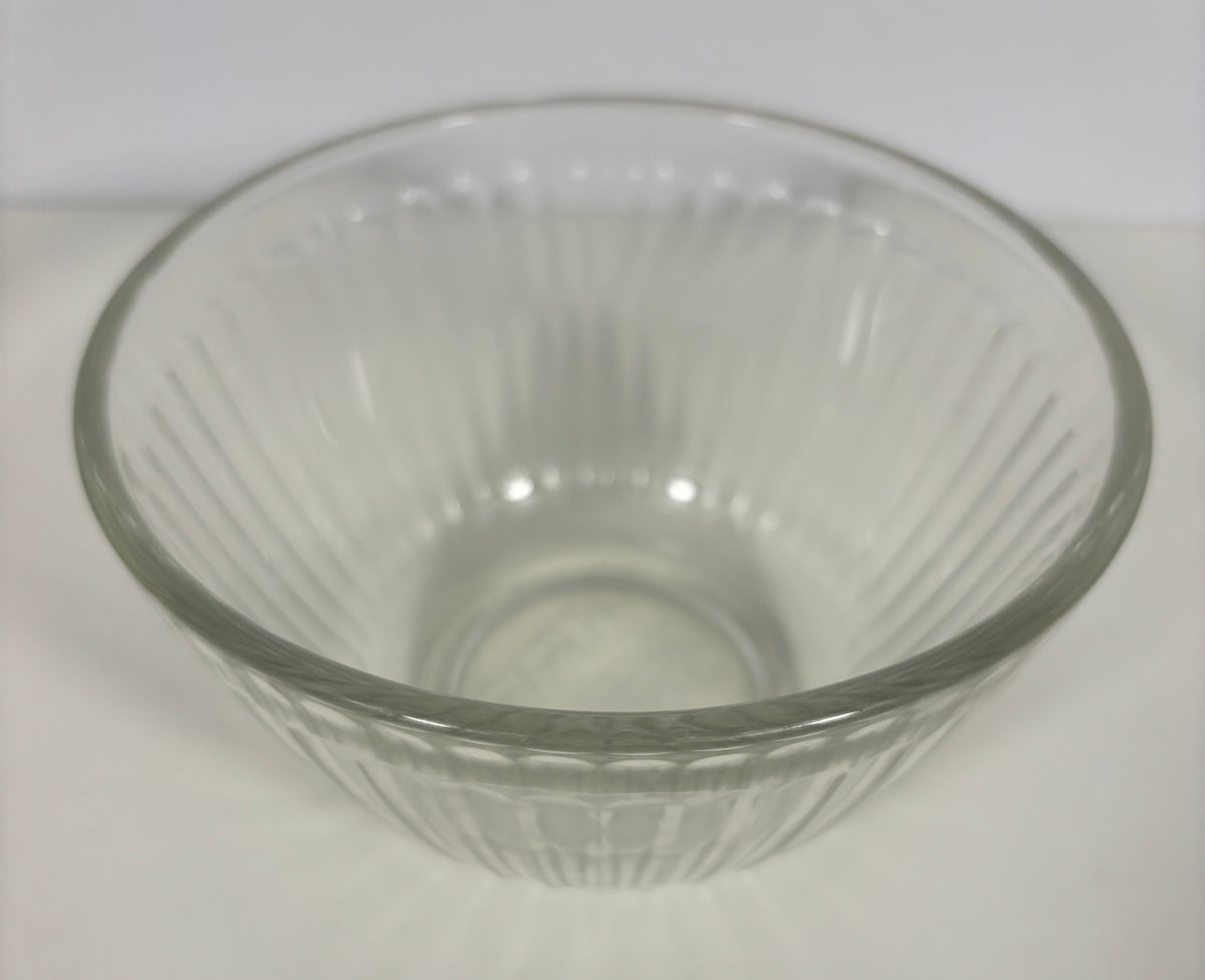 Pyrex 3 Cup 750ml Sculpted Ribbed Mixing Bowl