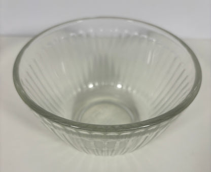 Pyrex 3 Cup 750ml Sculpted Ribbed Mixing Bowl