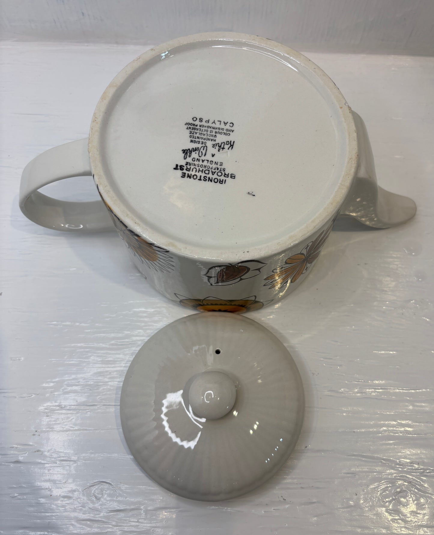 Kathie Winkle Calypso Teapot