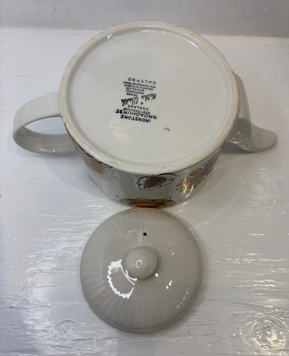 Kathie Winkle Calypso Teapot