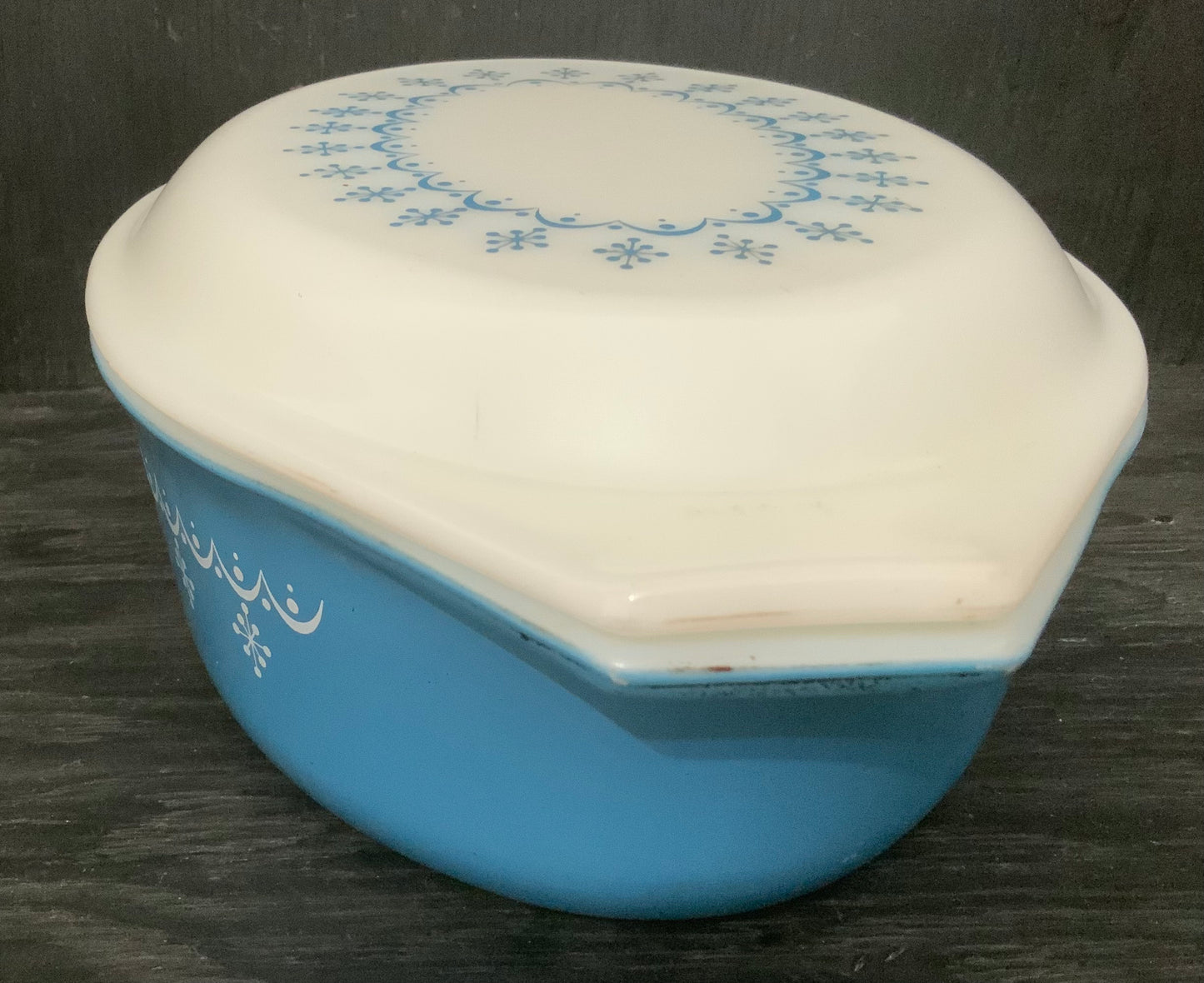 Pyrex 043 Snowflake