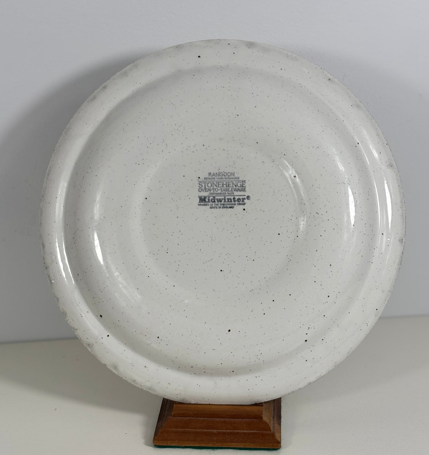 Stonehenge Midwinter Rangoon Plate
