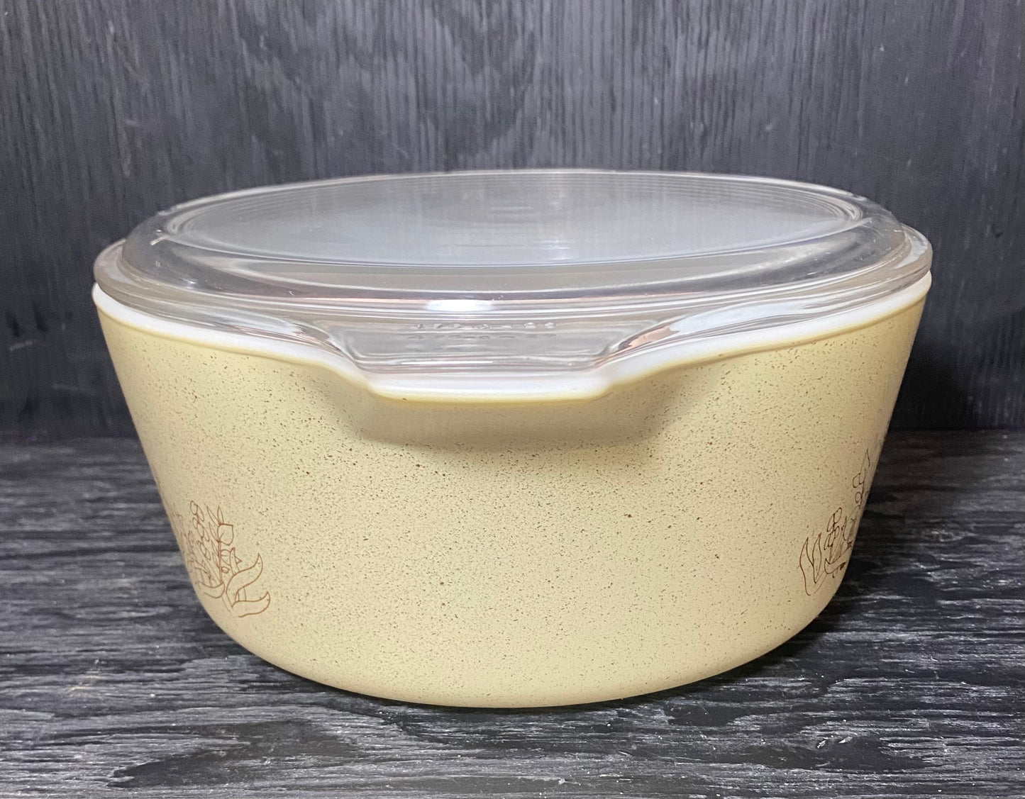 Pyrex Forest Fancies Mushroom 2.5 Quart Casserole Dish