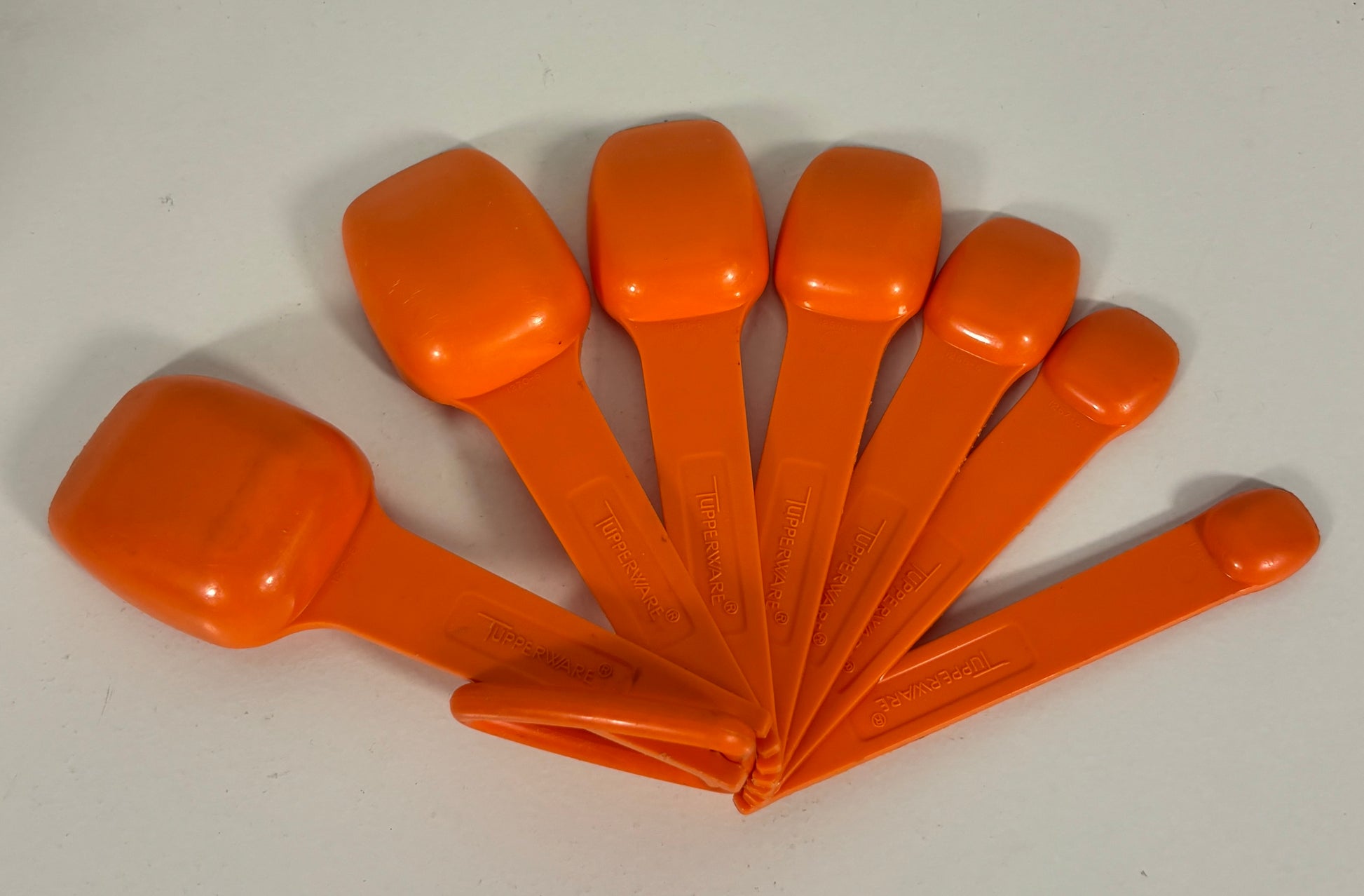 Vintage Tupperware Measuring Spoons