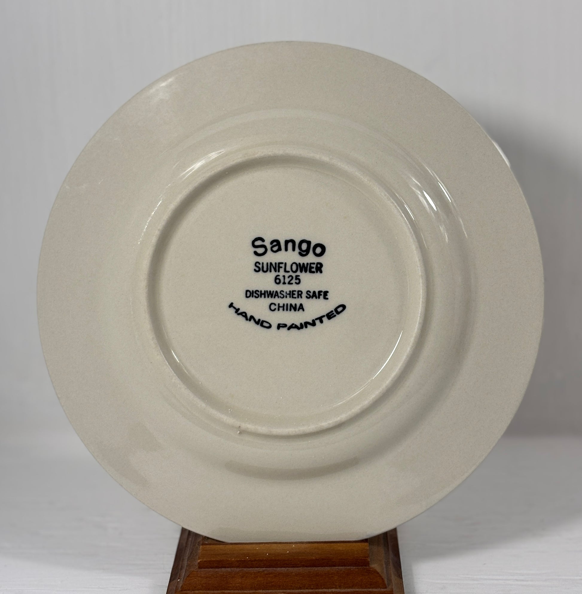 Sango Sunflower 6125 Salad Plates