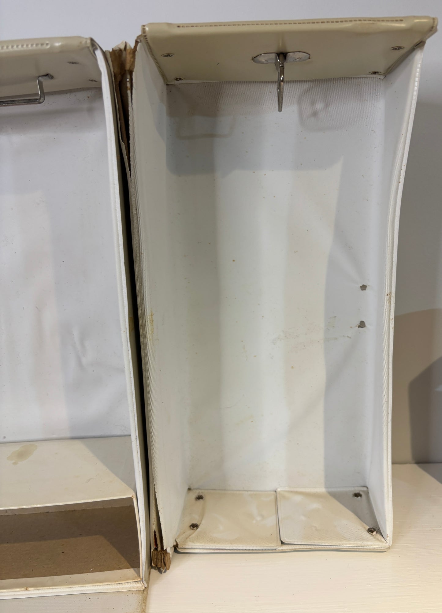 Rare 1964 Barbie and Skipper Carrying Case