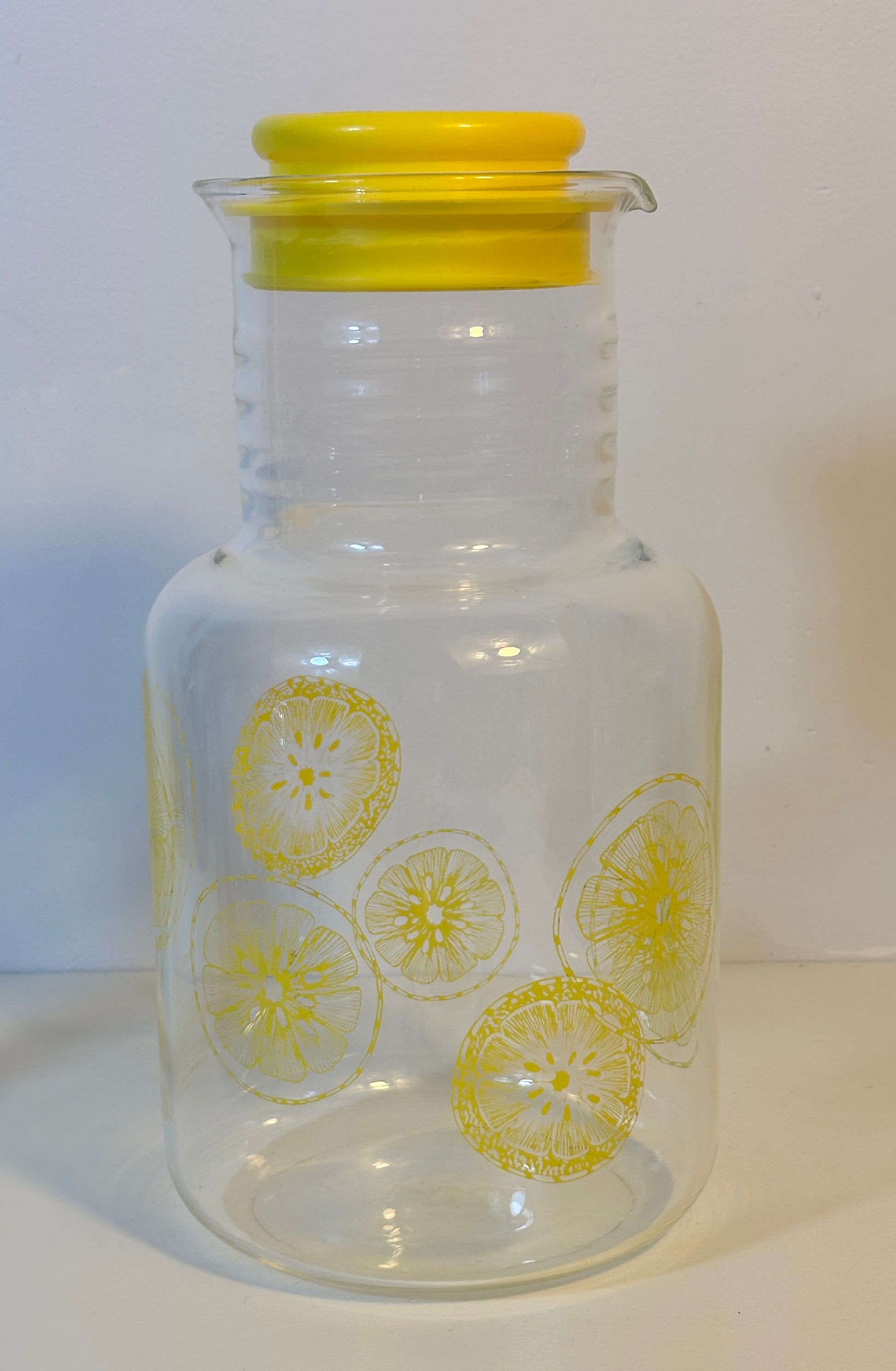 Pyrex Lemon Slice 2 Liter Pitcher
