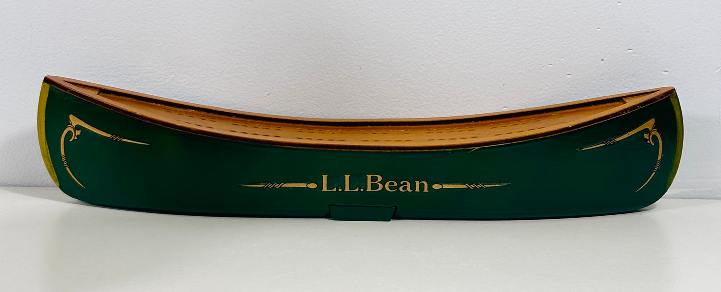 L.L. Bean Paddlers Canoe Shaped Cribbage Board