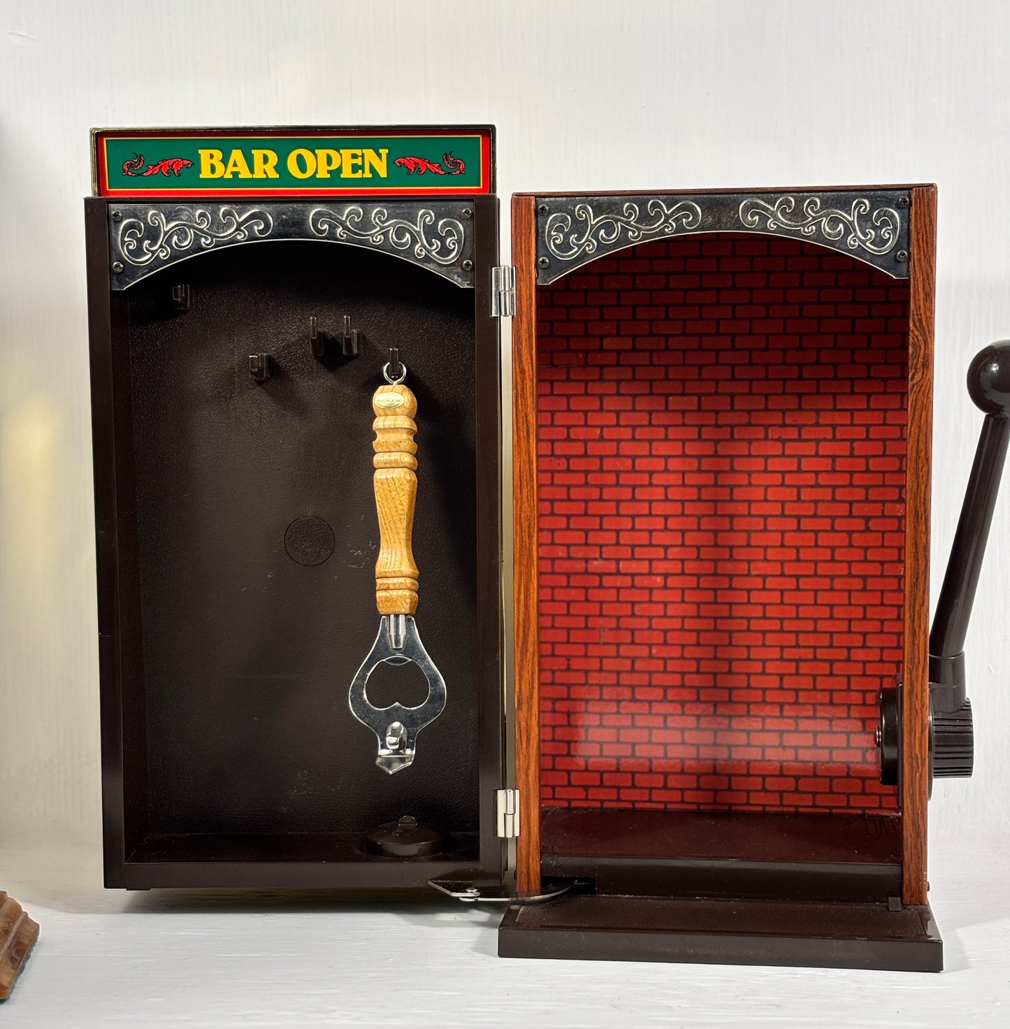 Waco One Armed Bartender Slot Machine Shaped Bar Display