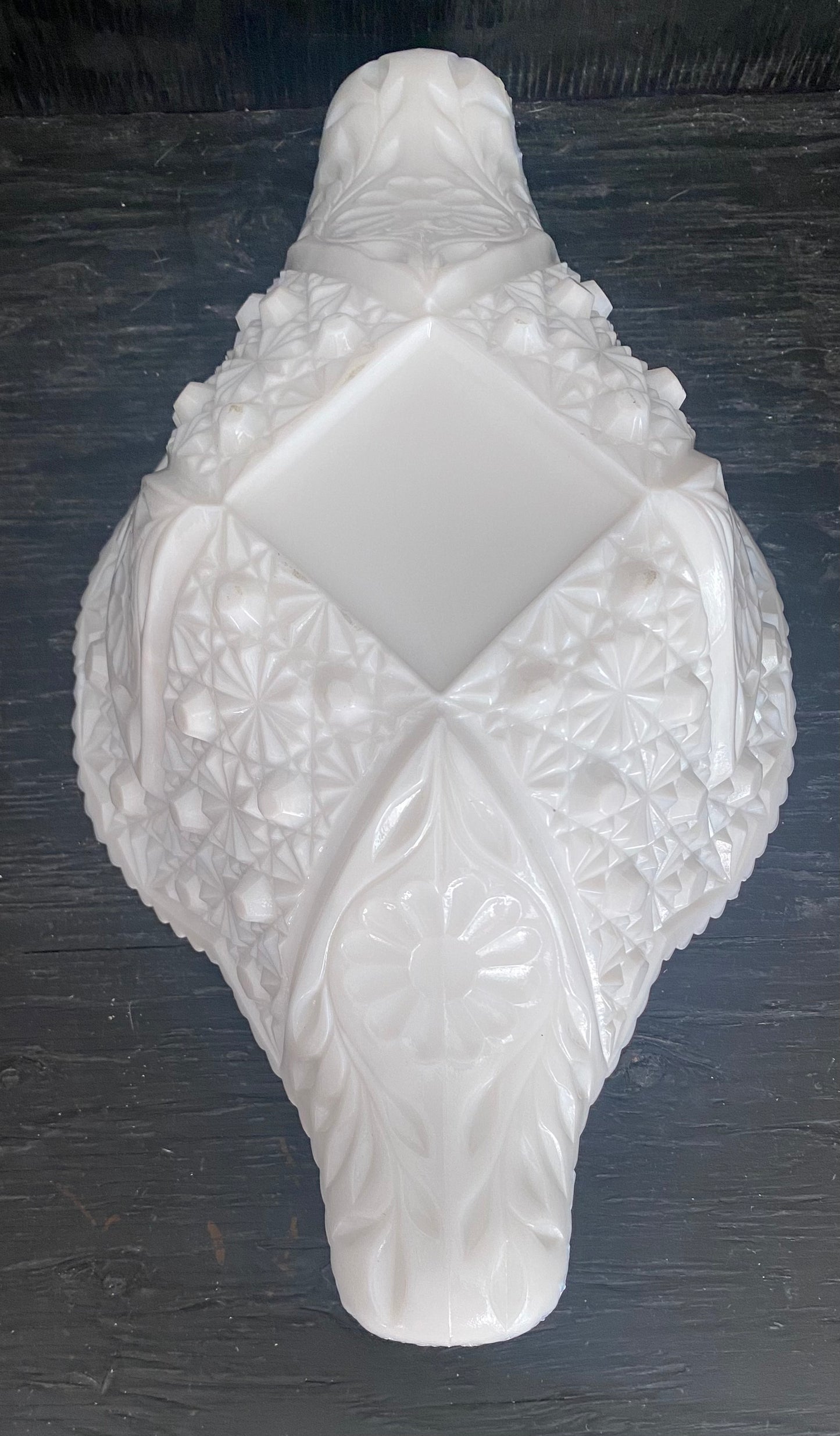 Kemple Milk Glass Flower V-Cane Oblong Sawtooth Edge Bowl