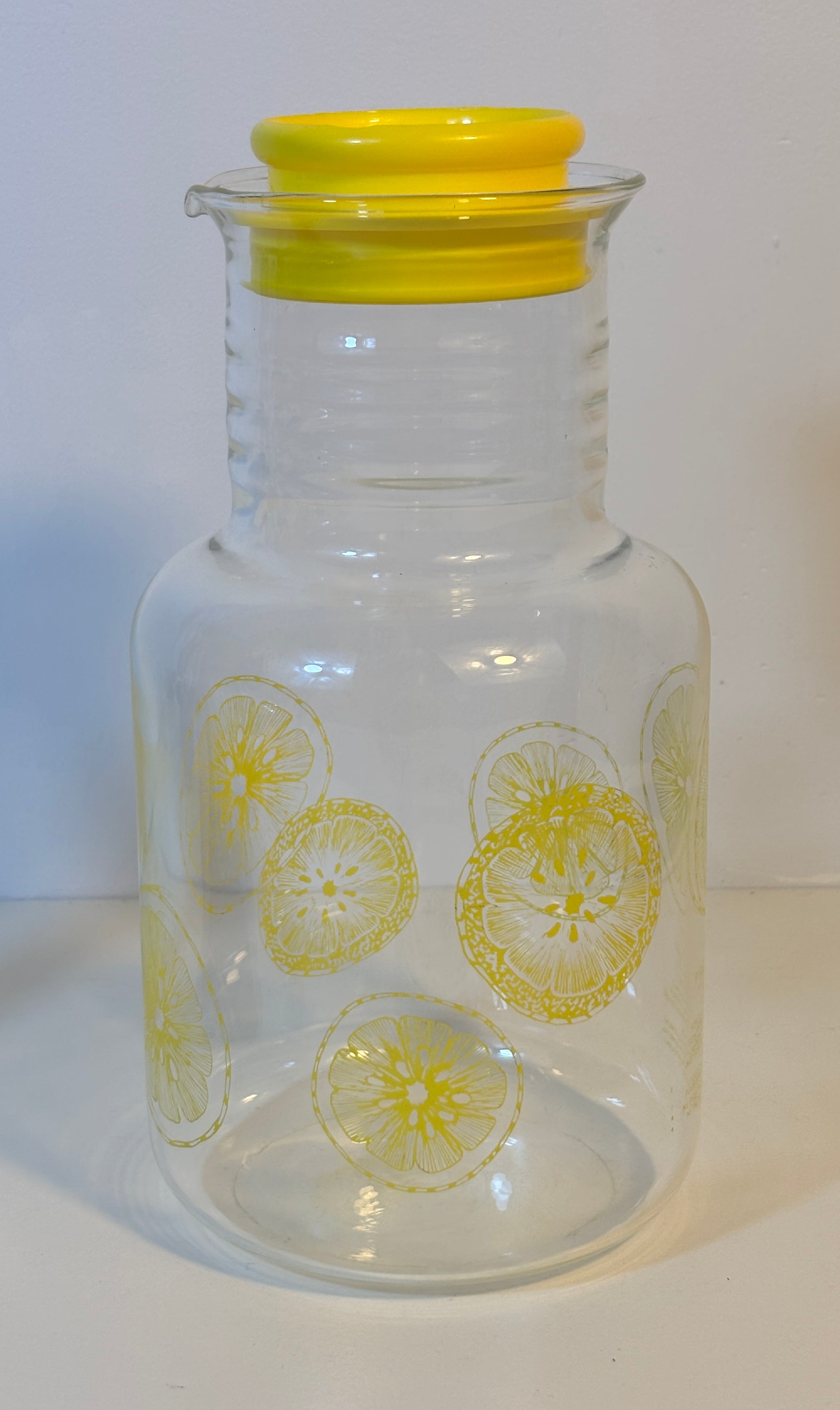 Pyrex Lemon Slice 2 Liter Pitcher