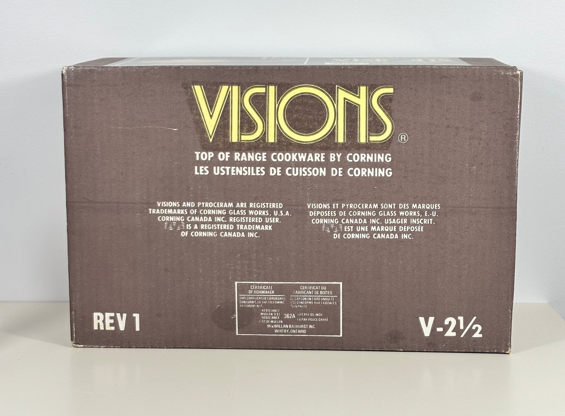 Corning Visions 2.5 Litre Amber Covered Saucepan New in Box