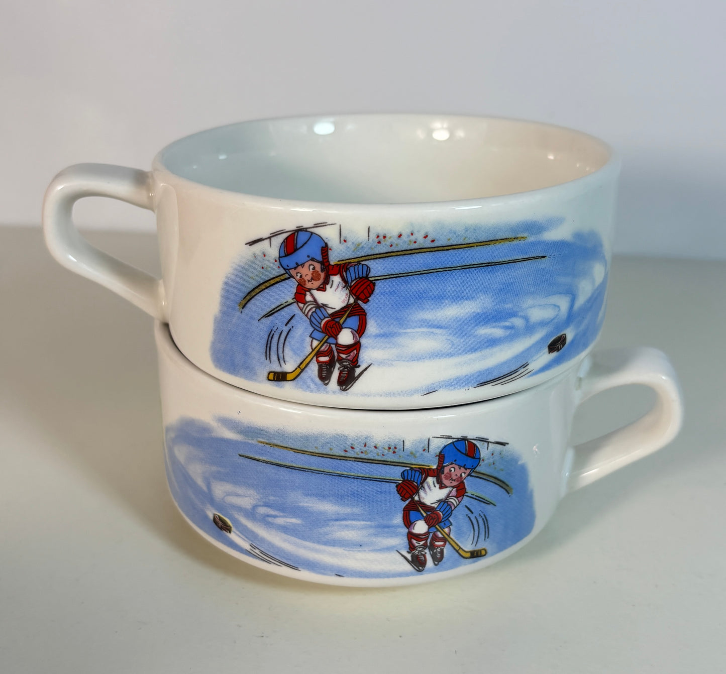 1980 Campbell’s Soup Kids Hockey Scene Soup Bowl Set