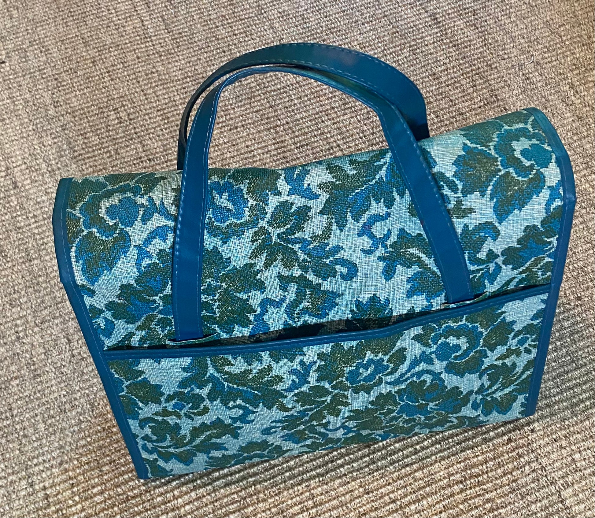 Vintage Carpet Style Blue Floral Handbag Carry Bag