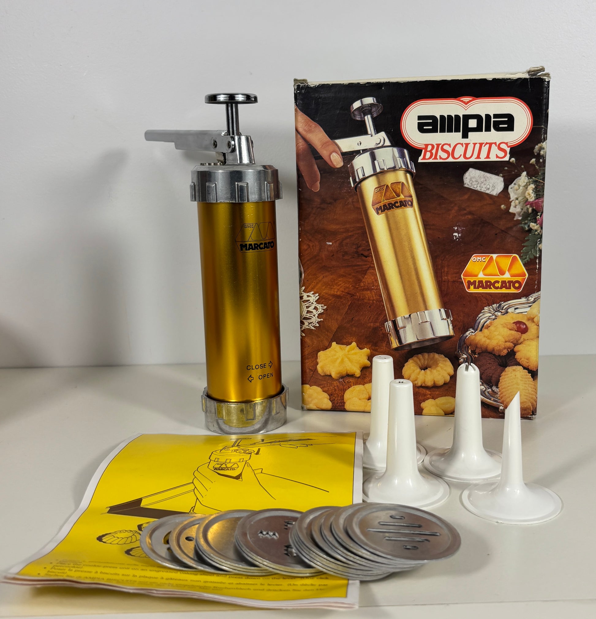 Marcato Ampia Made in Italy Cookie Press Set