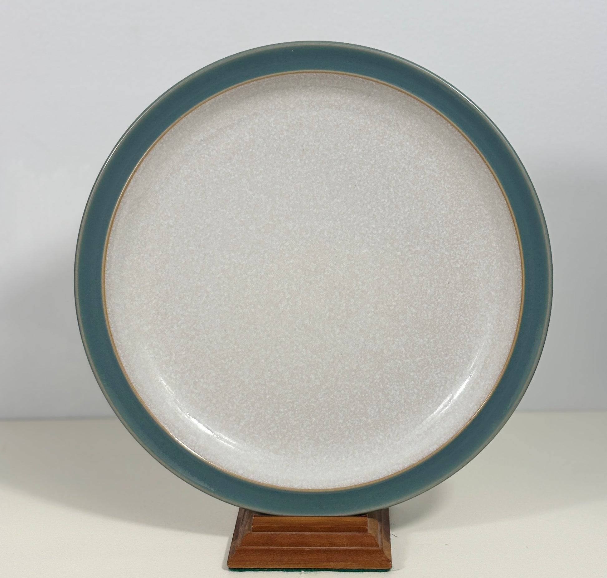 Denby Elements Green Dinner Plate