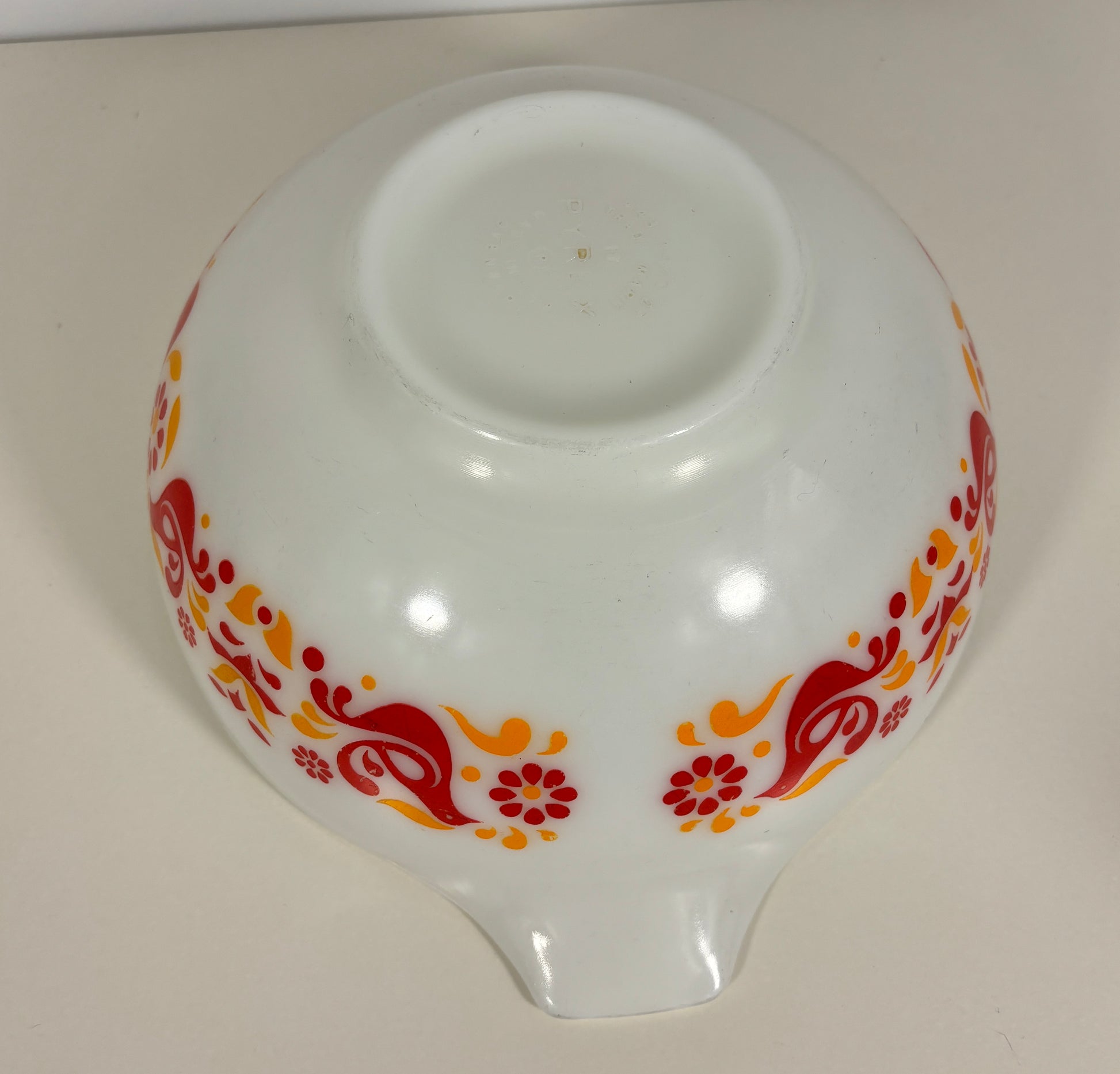 Pyrex Friendship Mixing Bowl