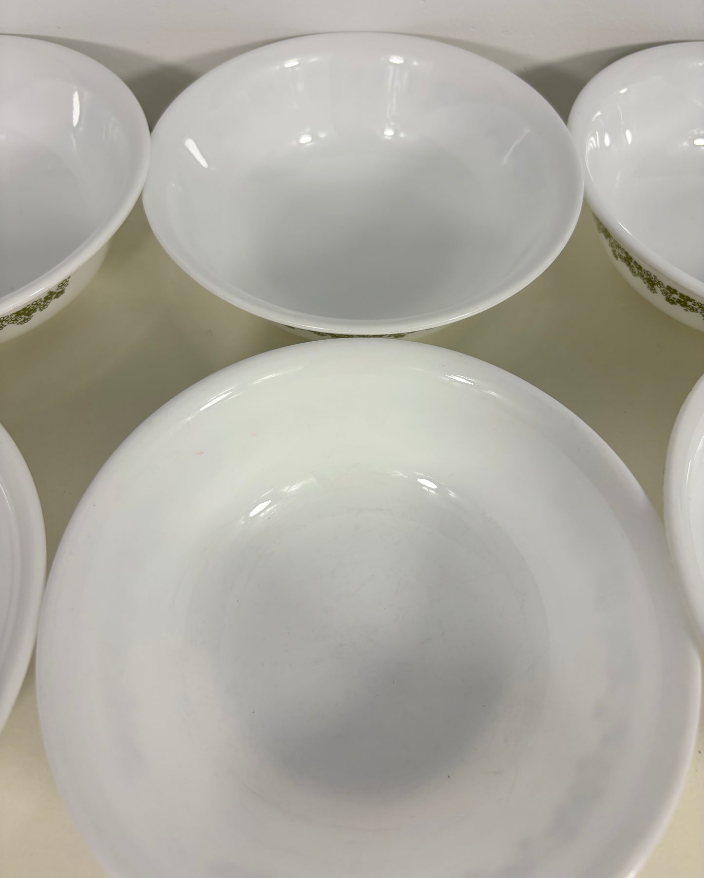 Corelle Green Crazy Daisy Spring Blossom Soup Cereal Bowl Set
