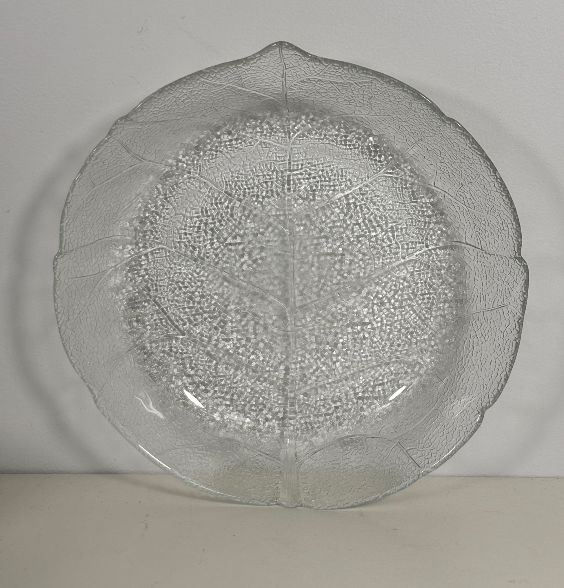 Arcoroc Aspen Pressed Glass Leaf Salad Bowl