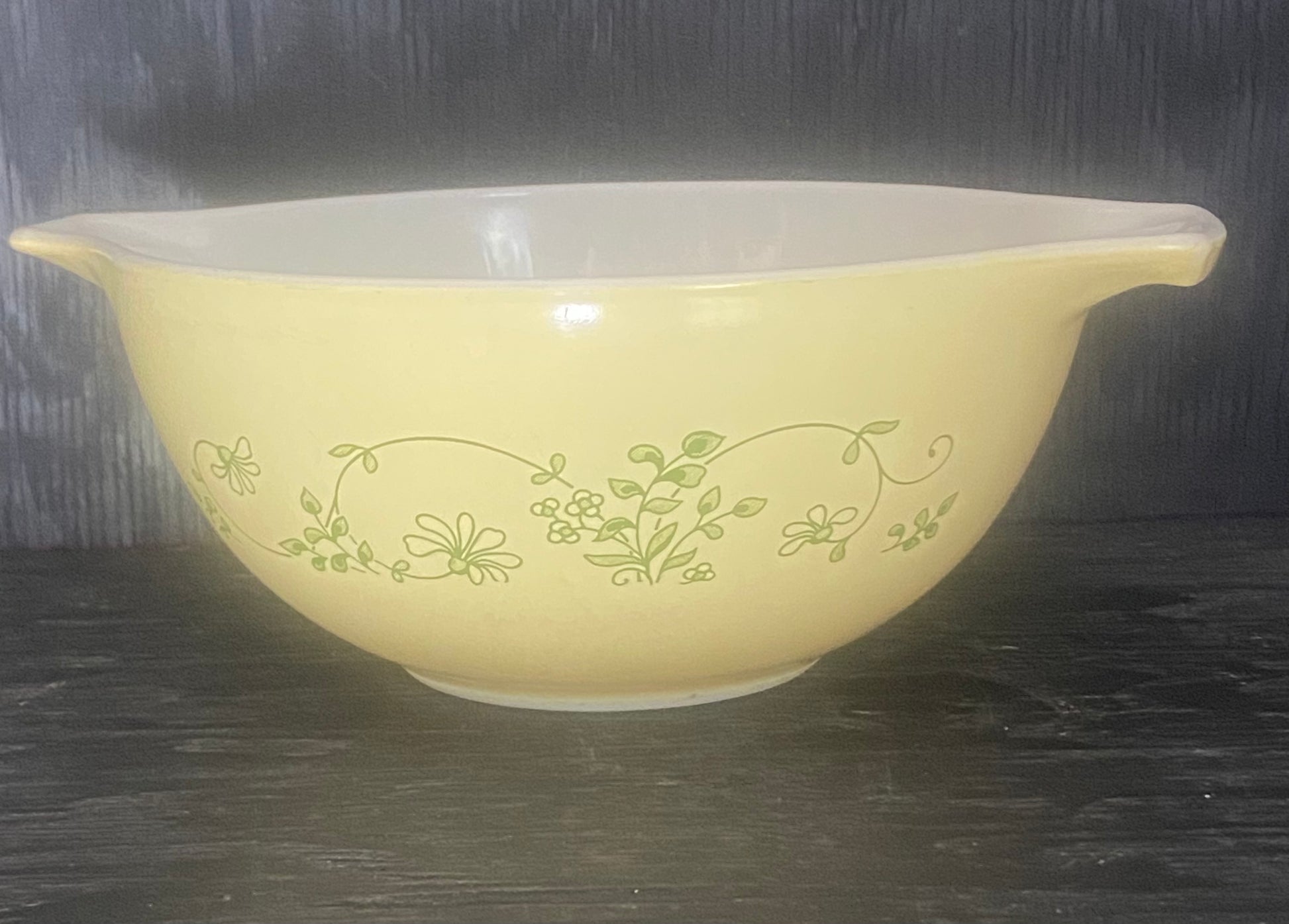 Pyrex Shenandoah Bowl