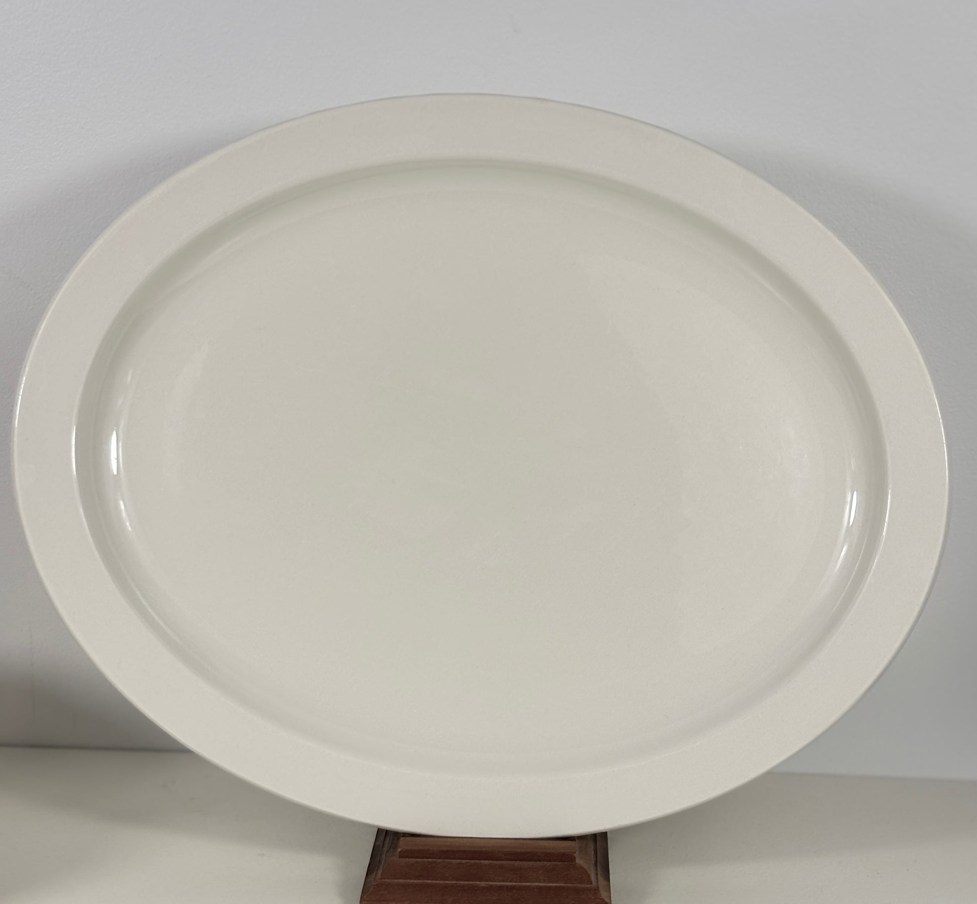 Stonehenge Midwinter White Serving Platter