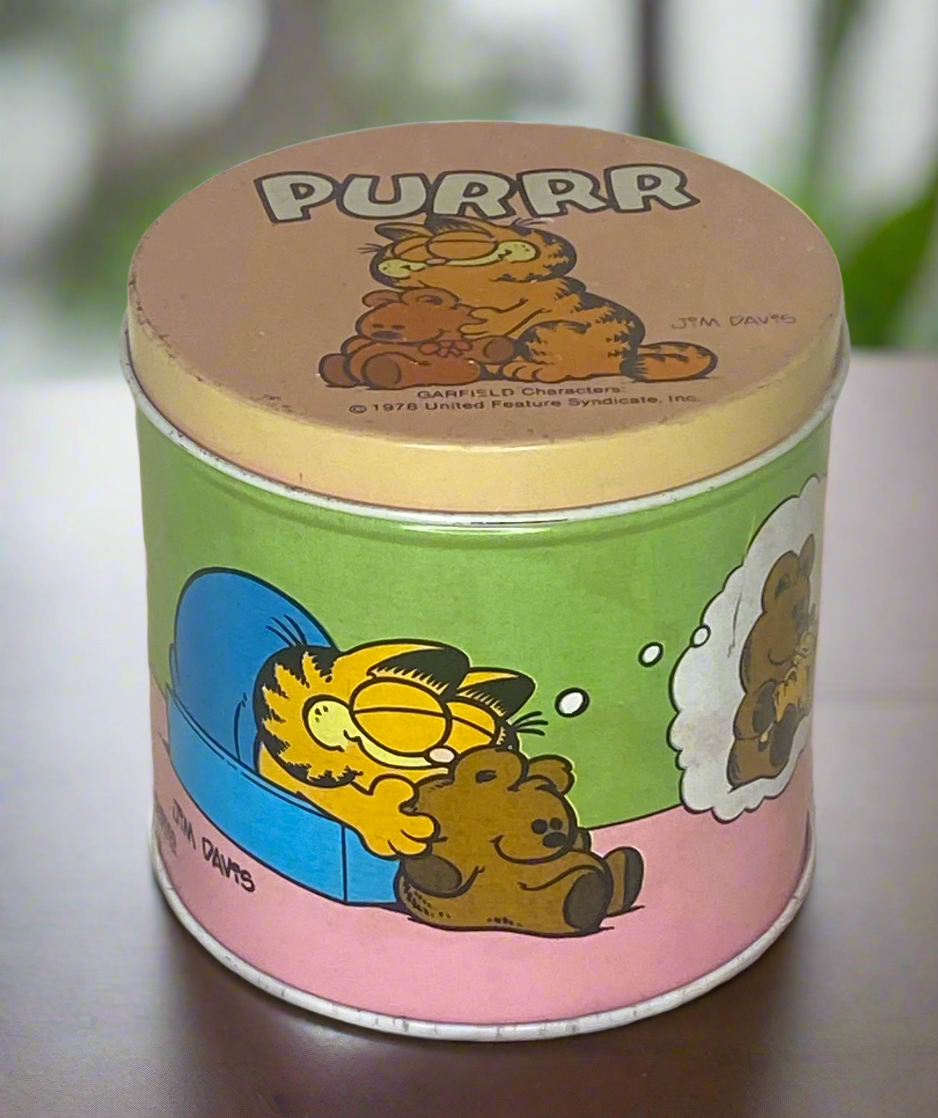 Vintage Garfield and Teddy Bear Purrr Tin