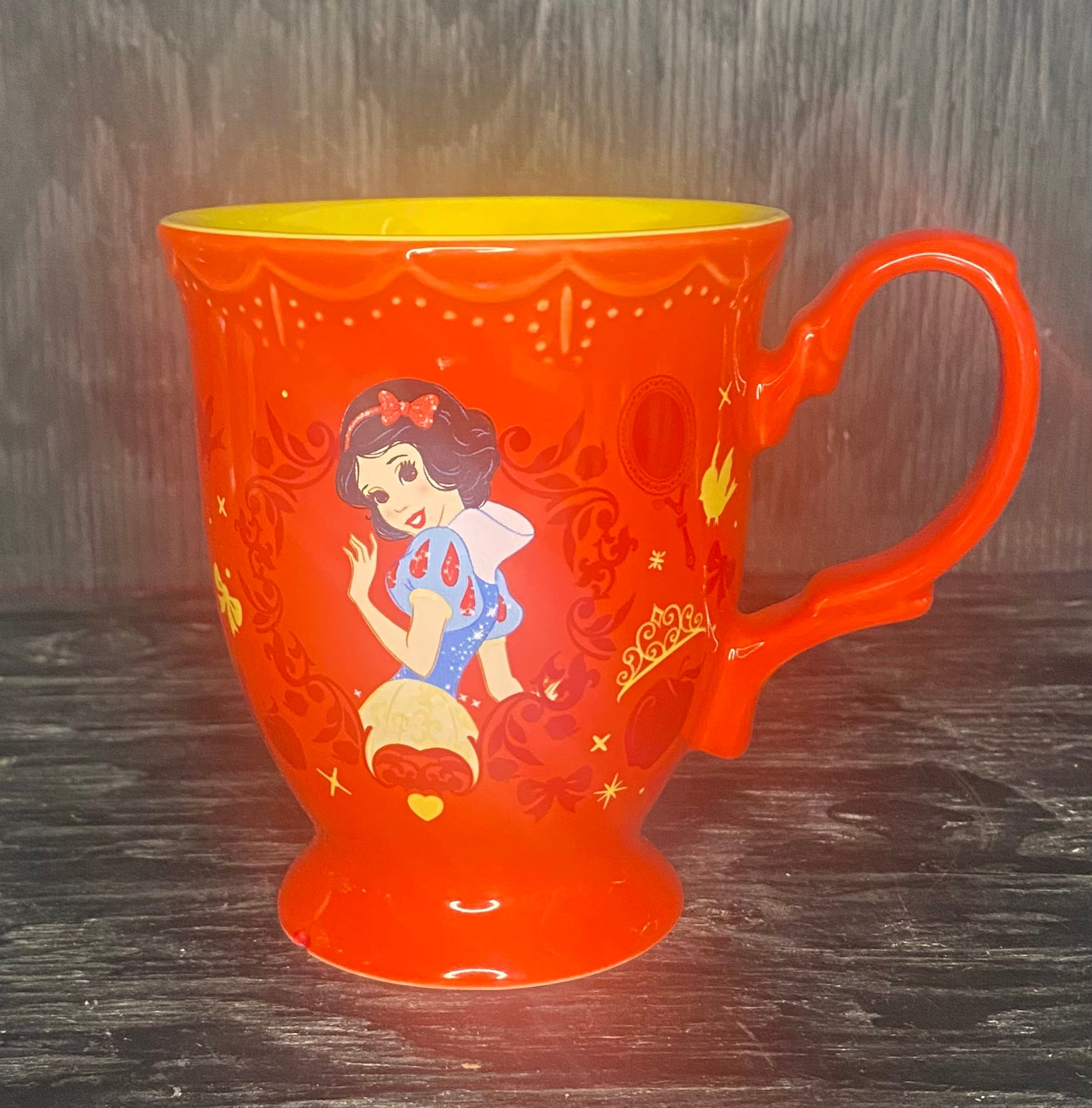 Disney Princess Collection Snow White Pedestal Mug