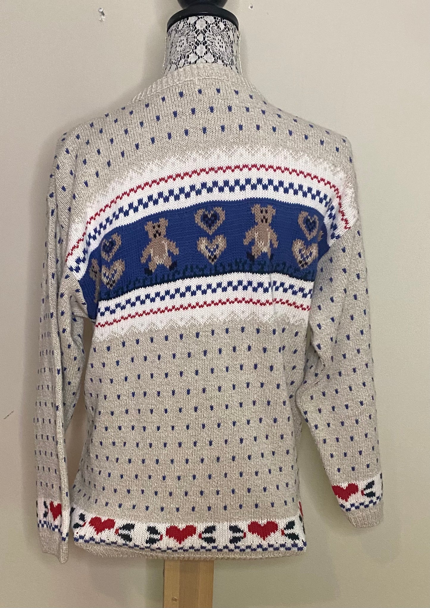 Cottage Cove Heart and Bear Theme Full Button Women’s Cardigan Medium